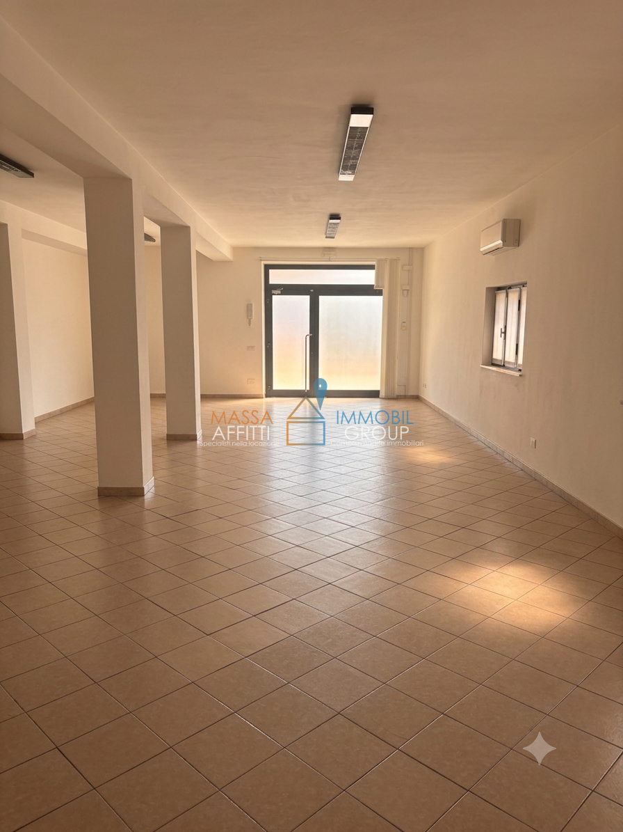 Ufficio in affitto in viale xx settembre 187, Carrara
