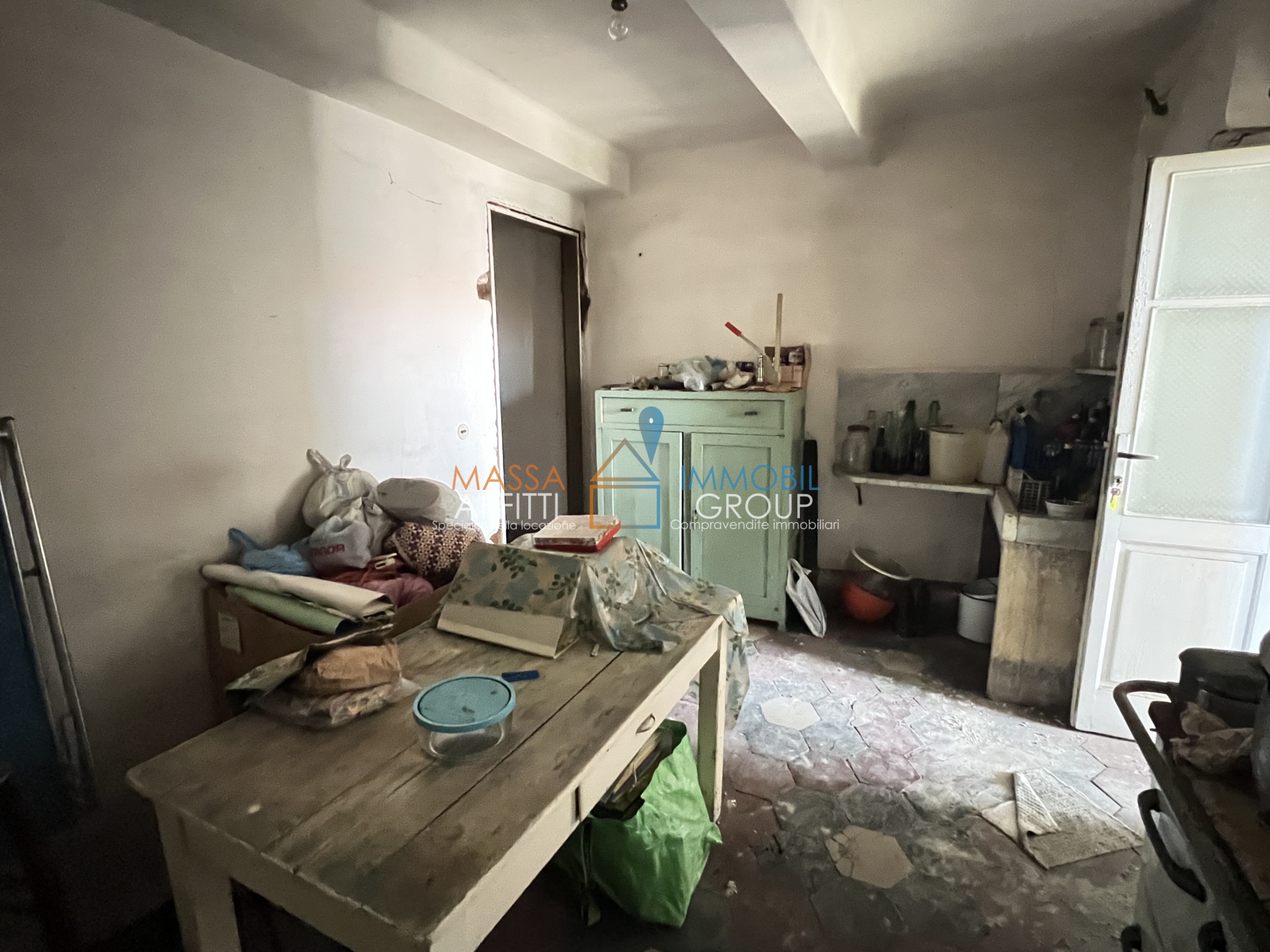 Casa indipendente con giardino in via paolo belmesseri 7, Massa