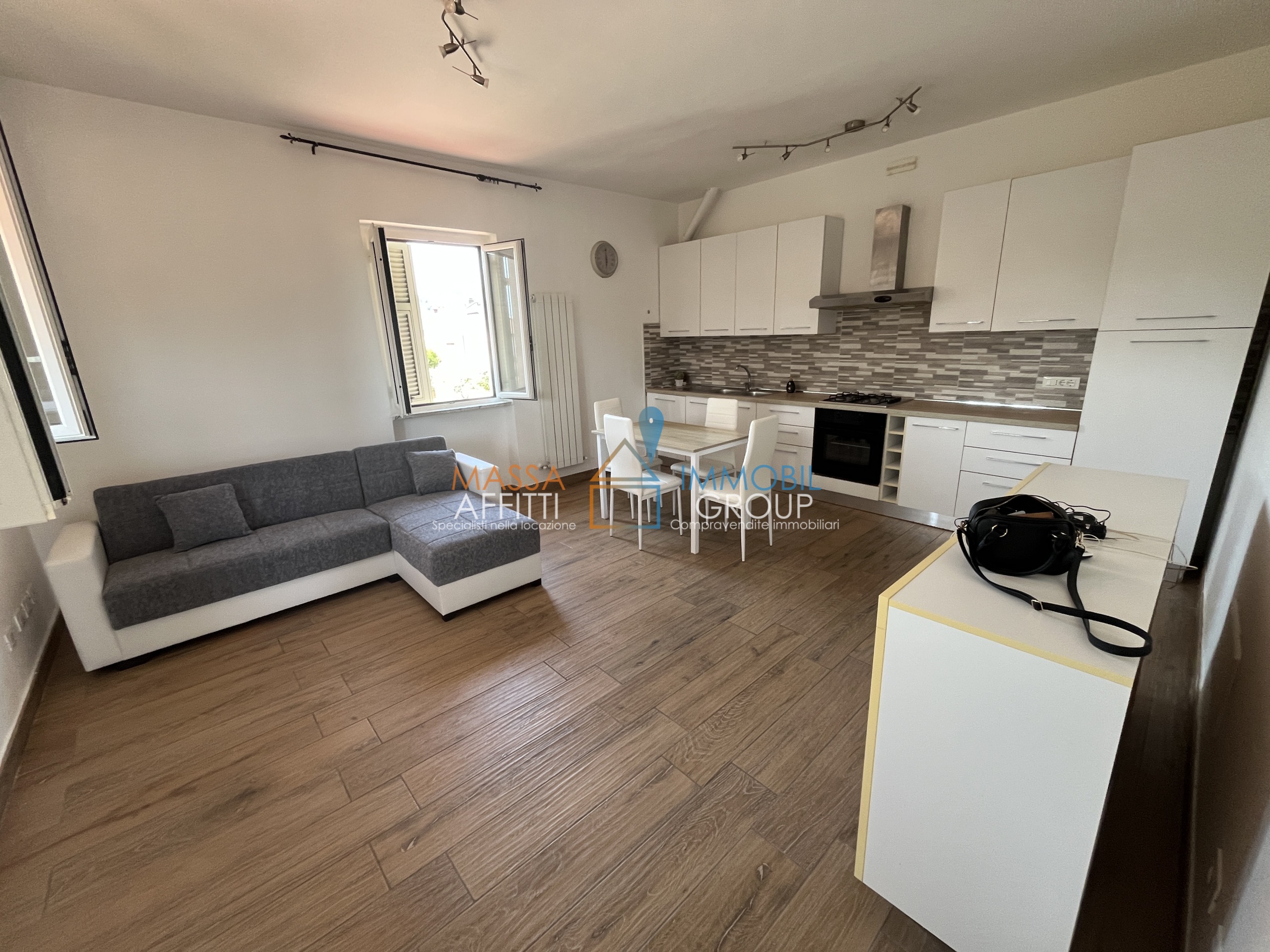 Bilocale in affitto in via fossone basso 12, Carrara