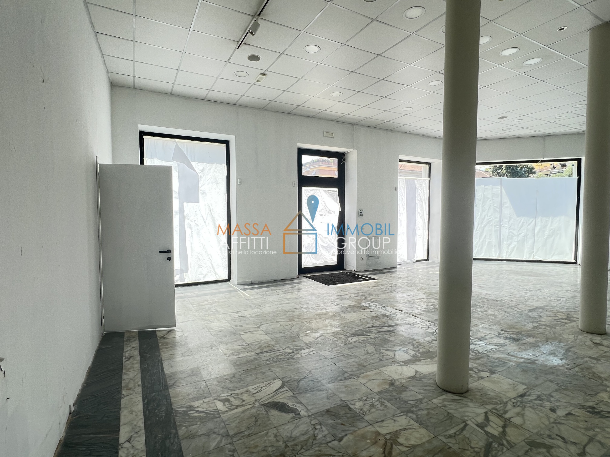 Locale commerciale in affitto in viale xx settembre 199, Carrara