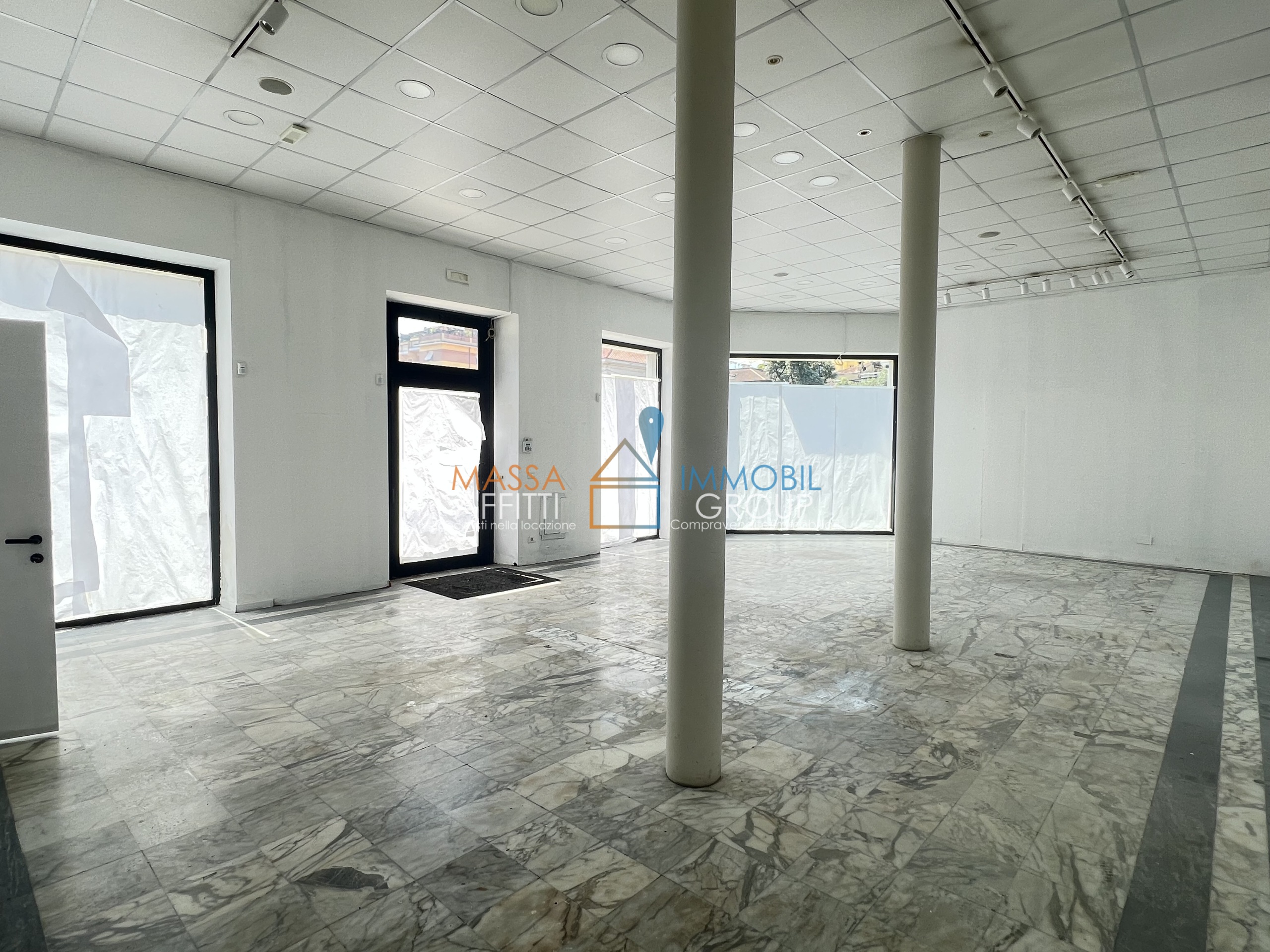 Locale commerciale in affitto in viale xx settembre 199, Carrara