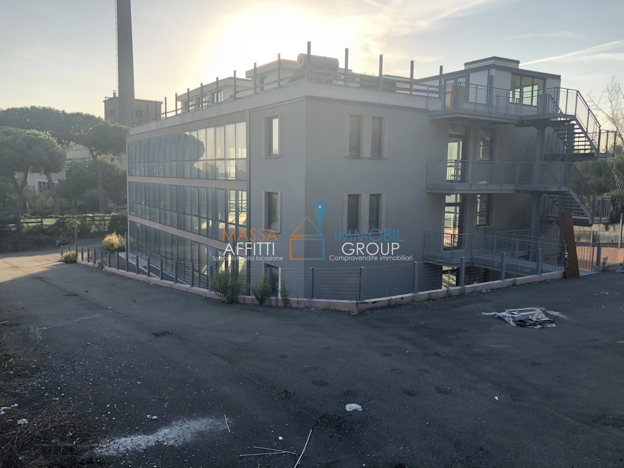 Ufficio classe A in via degli oliveti 20, Carrara