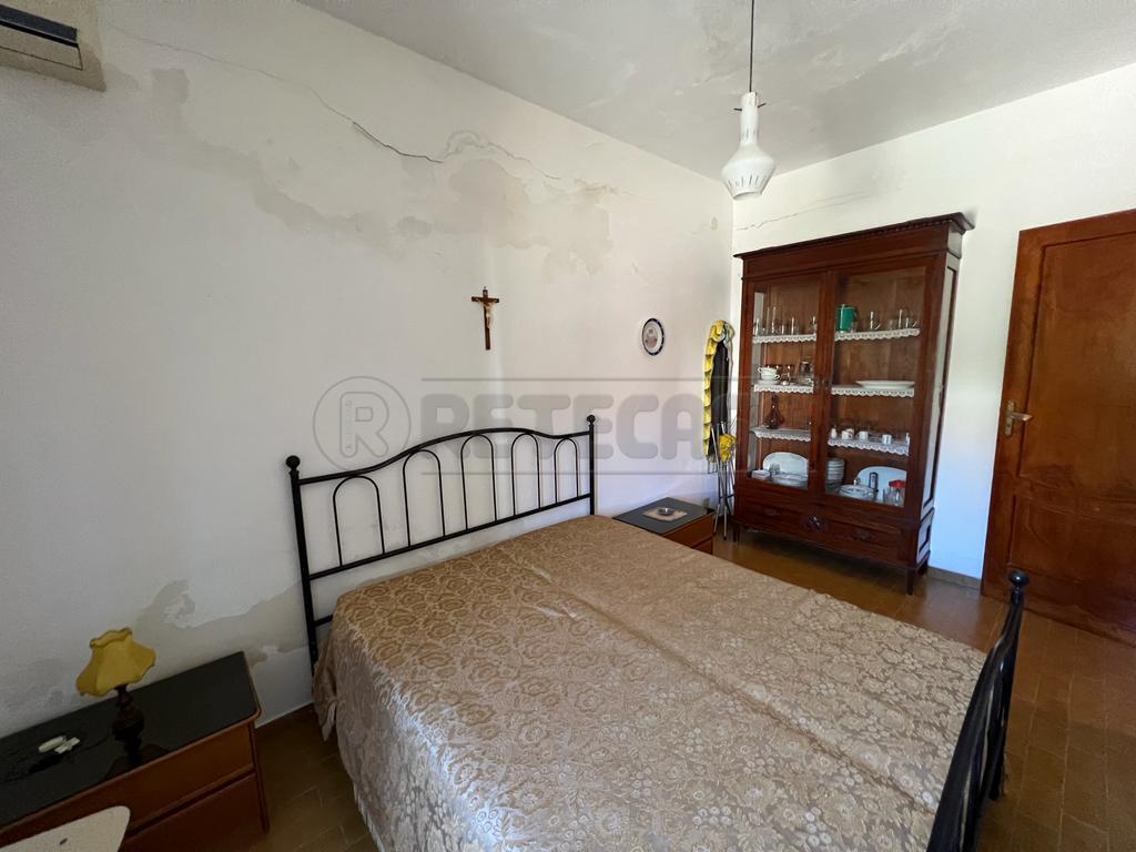 Villetta a schiera da ristrutturare in via dei ciclopi marausa snc, Trapani