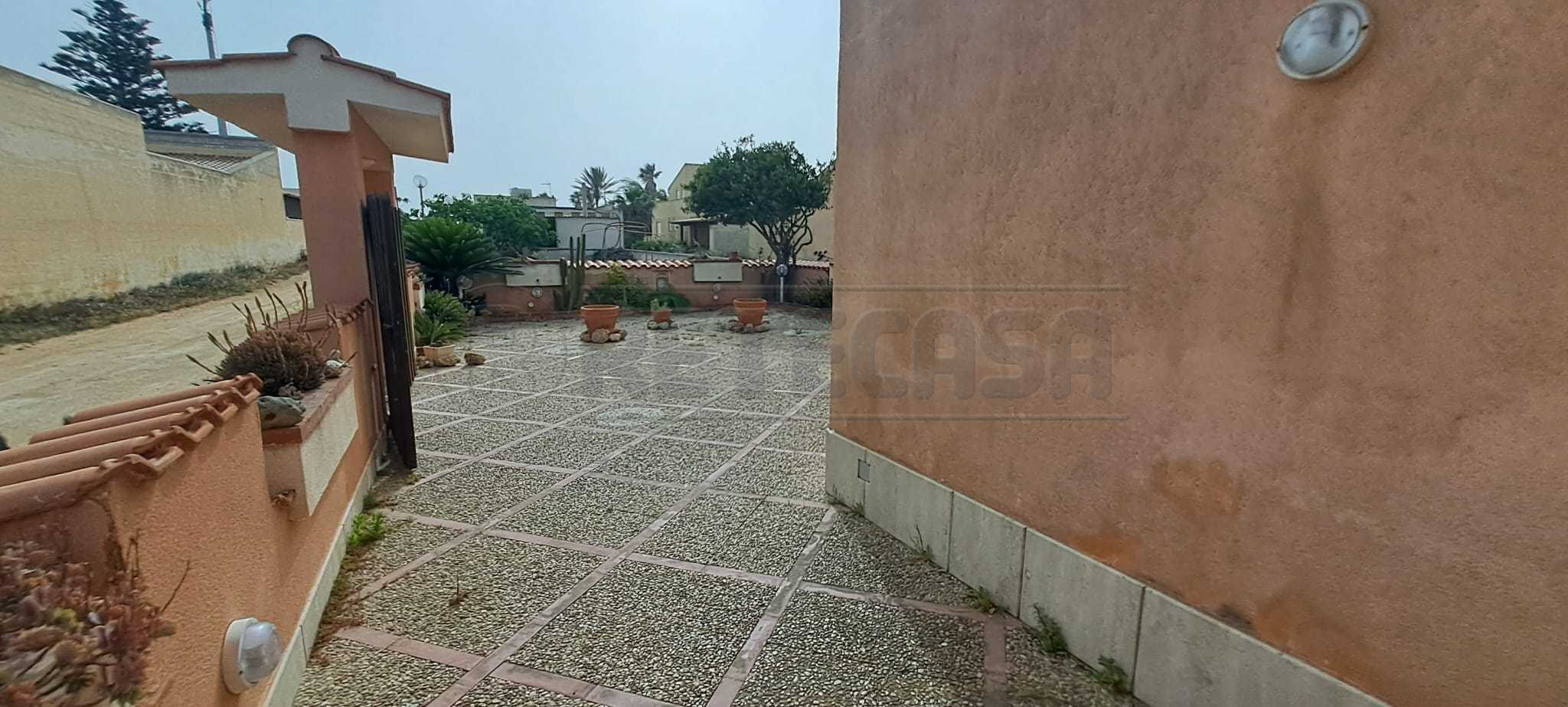 Casa indipendente da ristrutturare a Petrosino