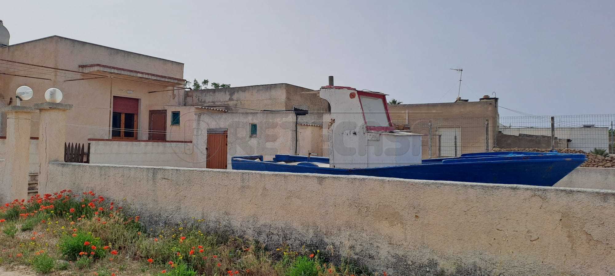 Casa indipendente da ristrutturare a Petrosino