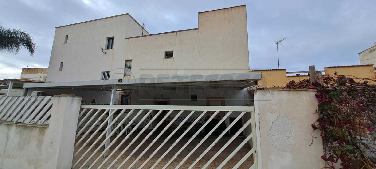 Casa indipendente vista mare in via nettuno 7, Petrosino