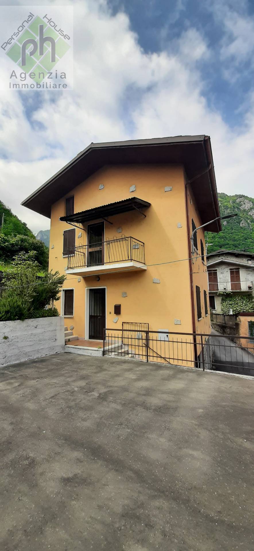 Casa singola in vendita a Anfo