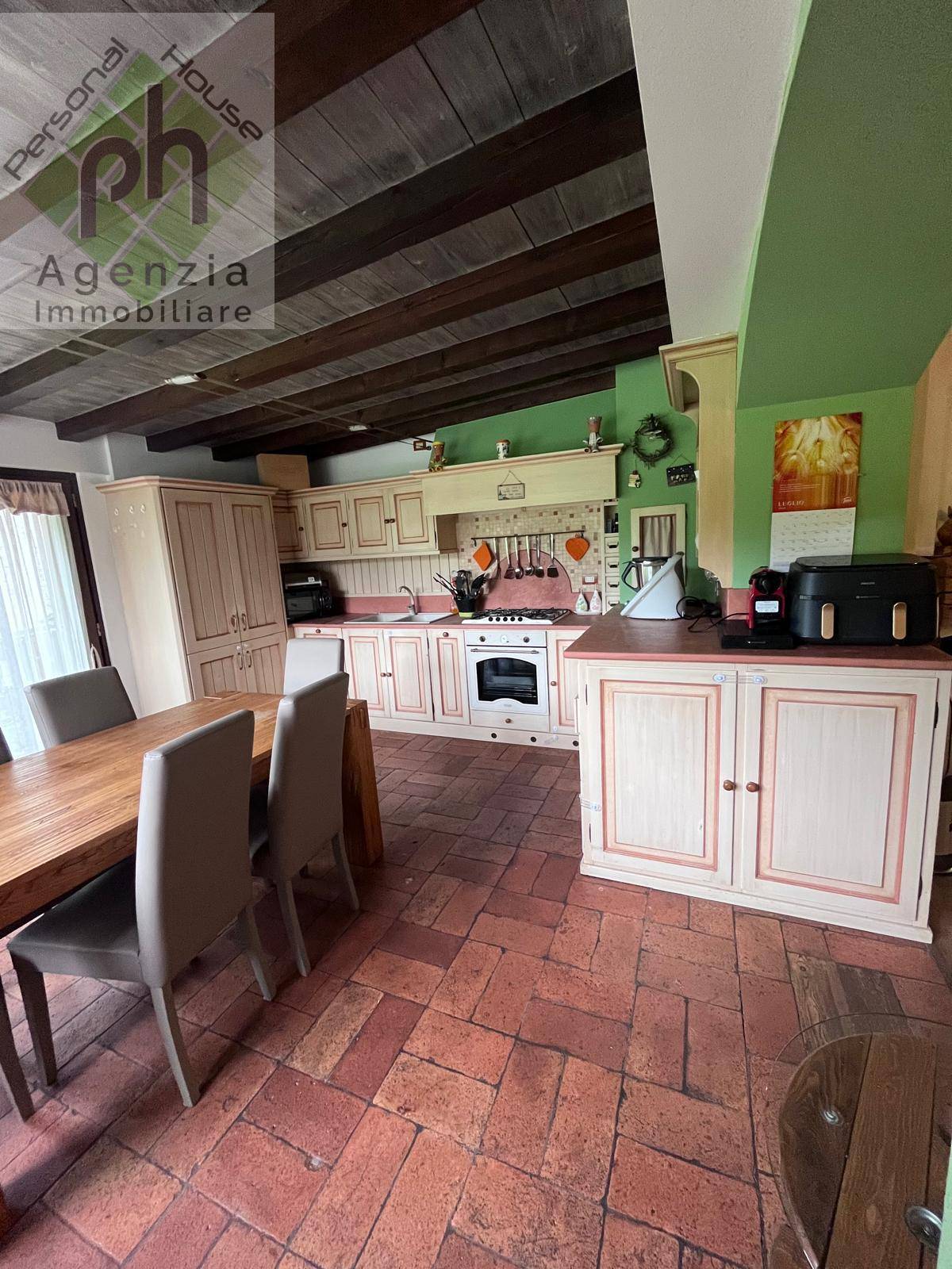 Appartamento in vendita a Bagolino, Ponte Caffaro