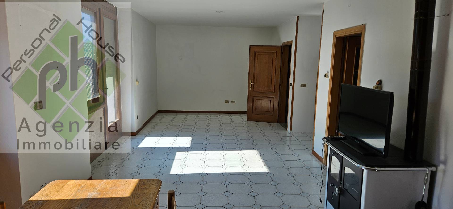 CASA SINGOLA ANCHE FRAZIONABILE in vendita a Storo, Lodrone