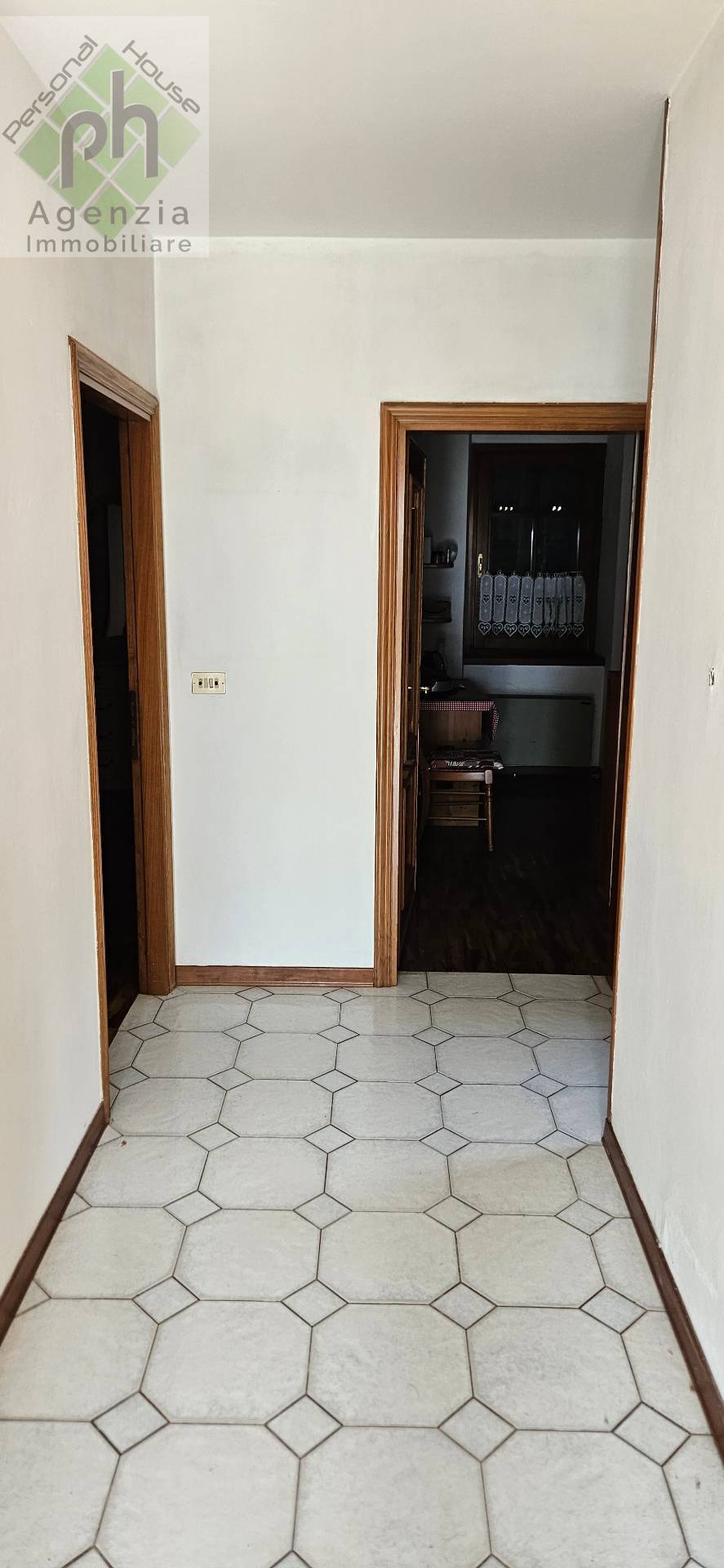 CASA SINGOLA ANCHE FRAZIONABILE in vendita a Storo, Lodrone