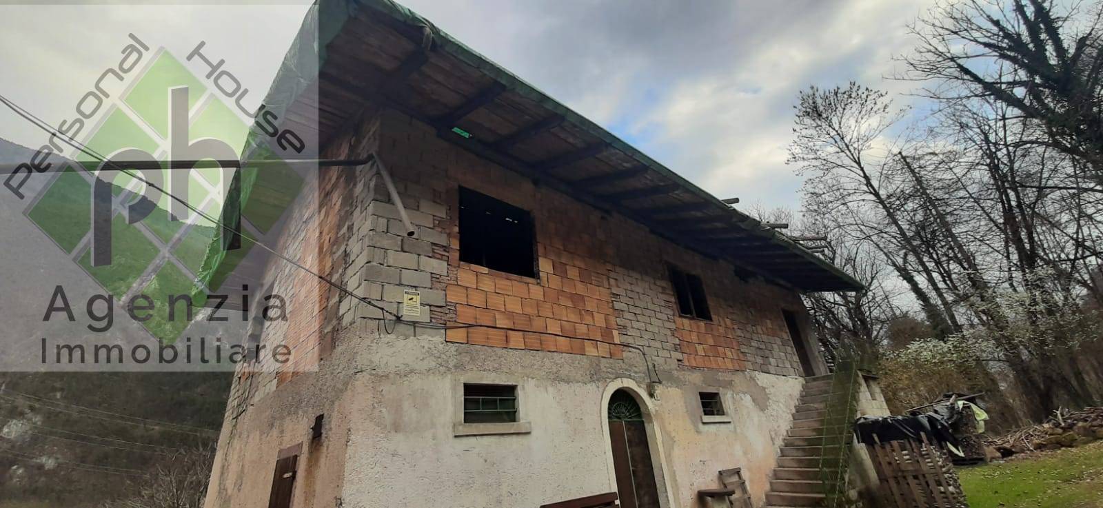 Casa singola in vendita a Borgo Chiese