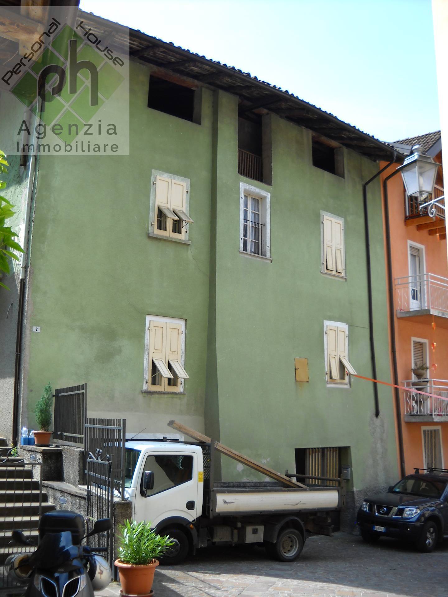 Villette a schiera in vendita a Storo