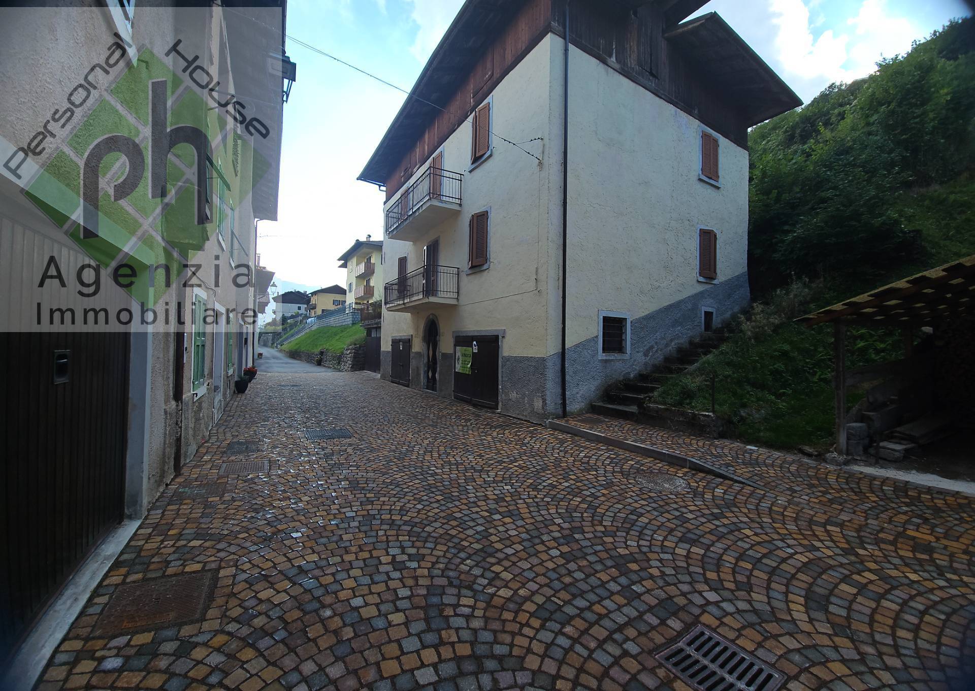 Casa singola in vendita a Castel Condino