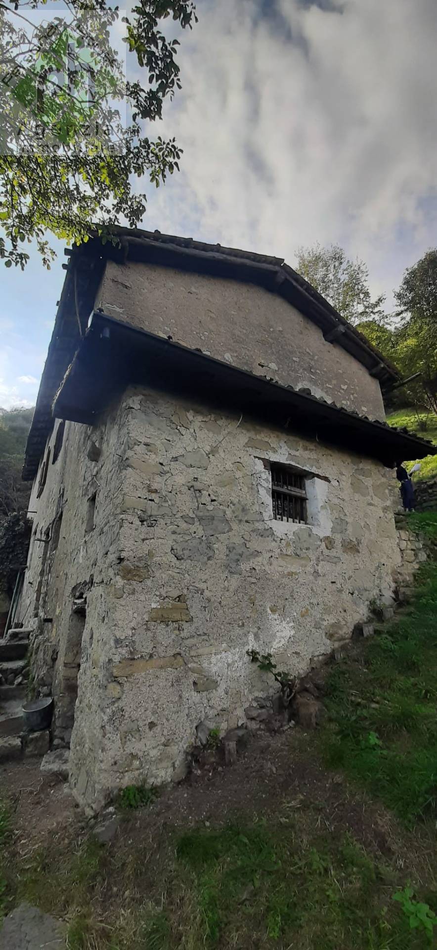 Rustico in vendita a Lavenone, Bisenzio