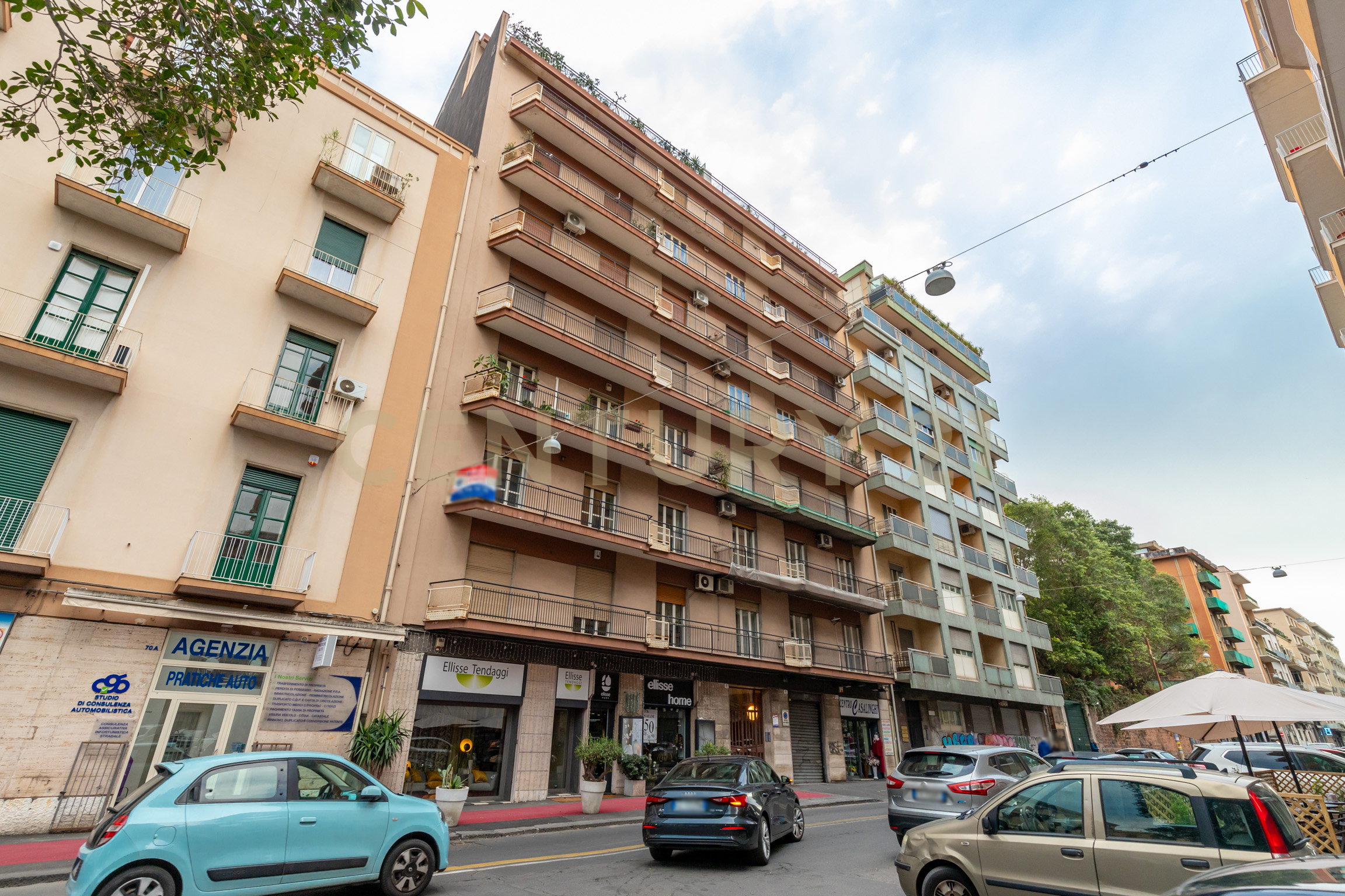 Appartamento con terrazzo in via gabriele d'annunzio 68, Catania