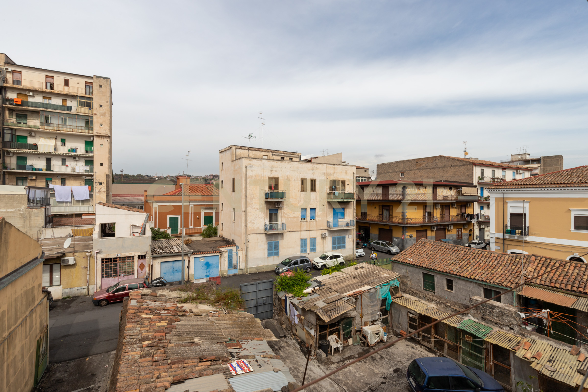 Casa indipendente con giardino in via mirko 12, Catania