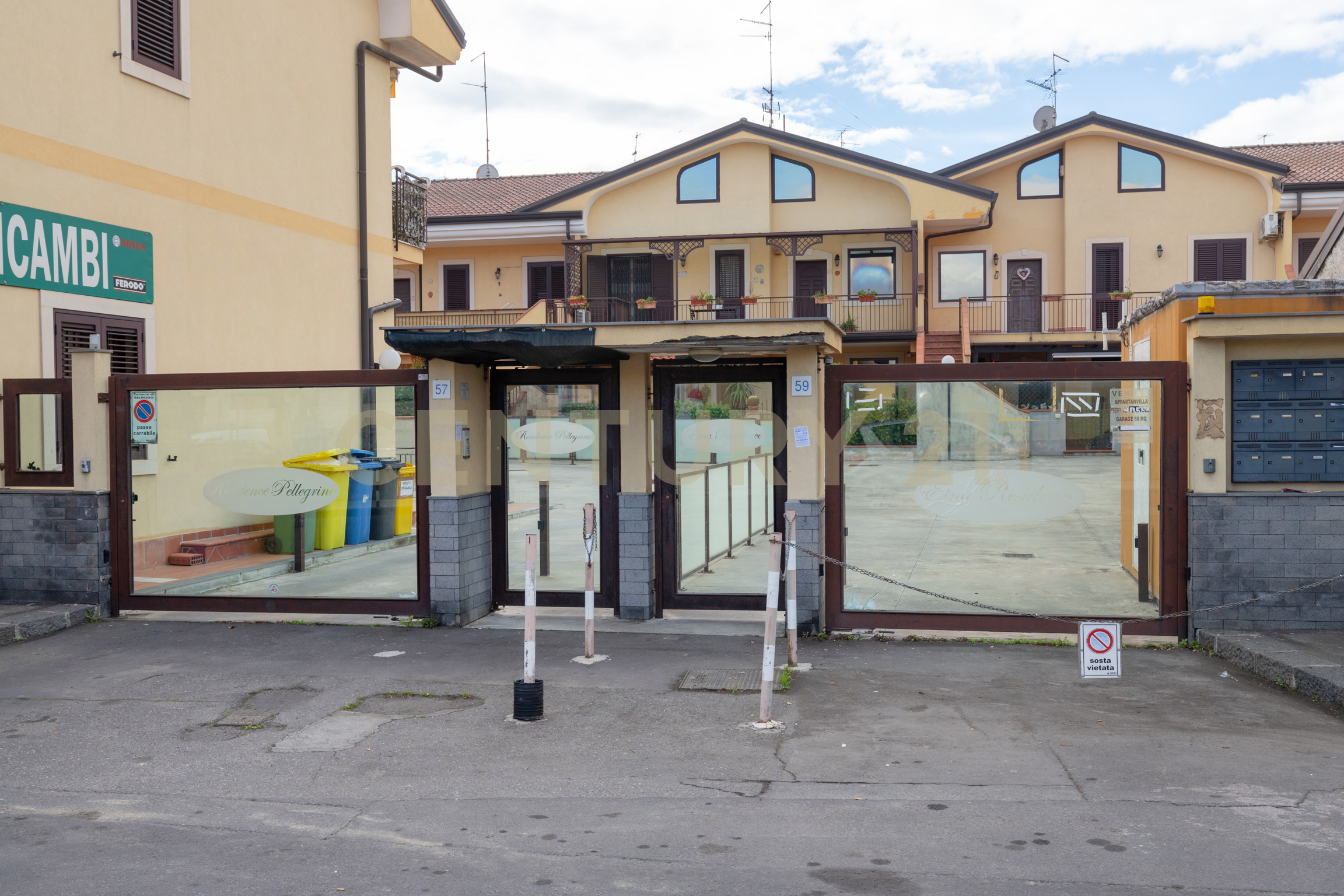 Casa indipendente con giardino in via emanuela setticarraro 59, Belpasso