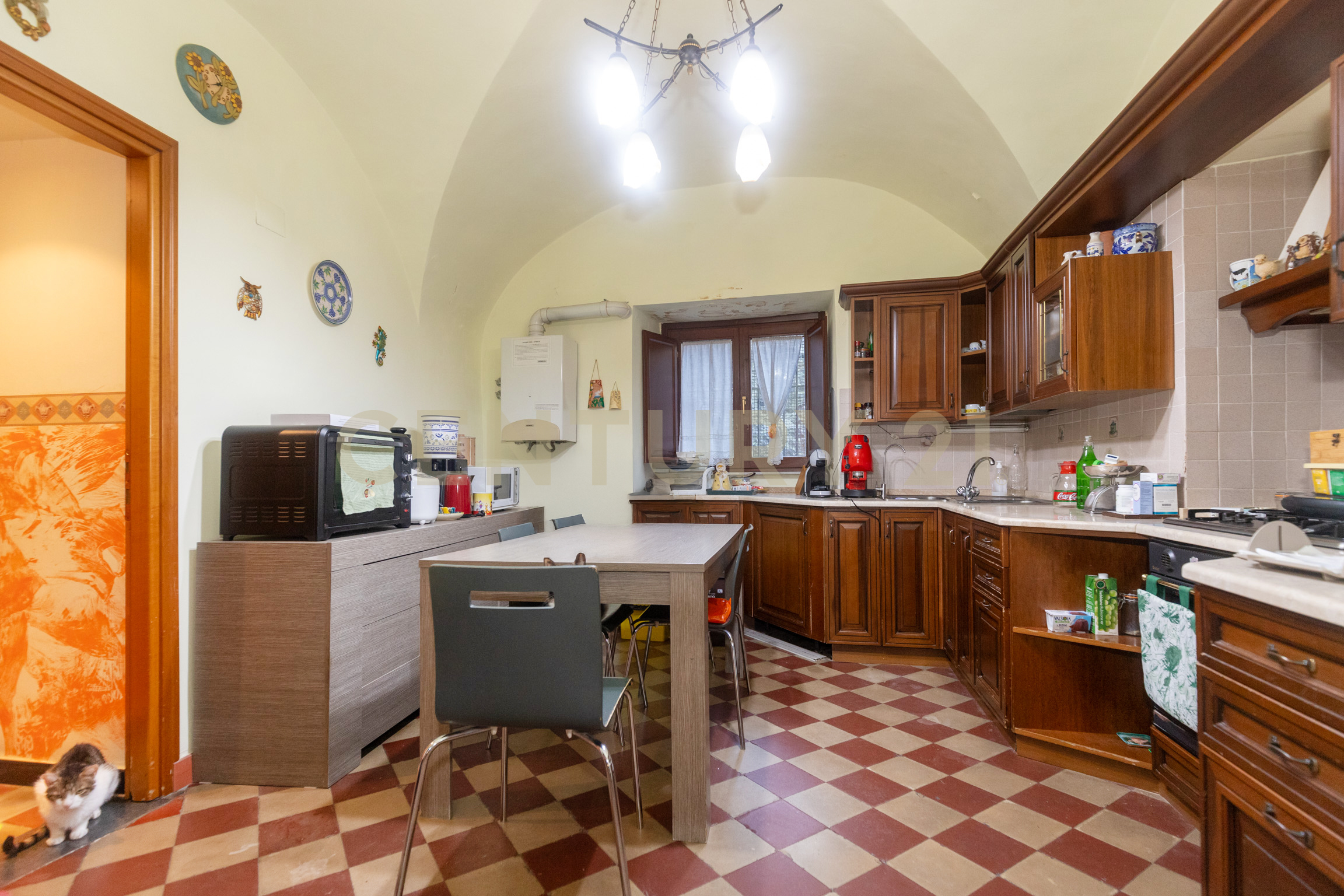Appartamento ristrutturato in via sant'agostino 5, Catania