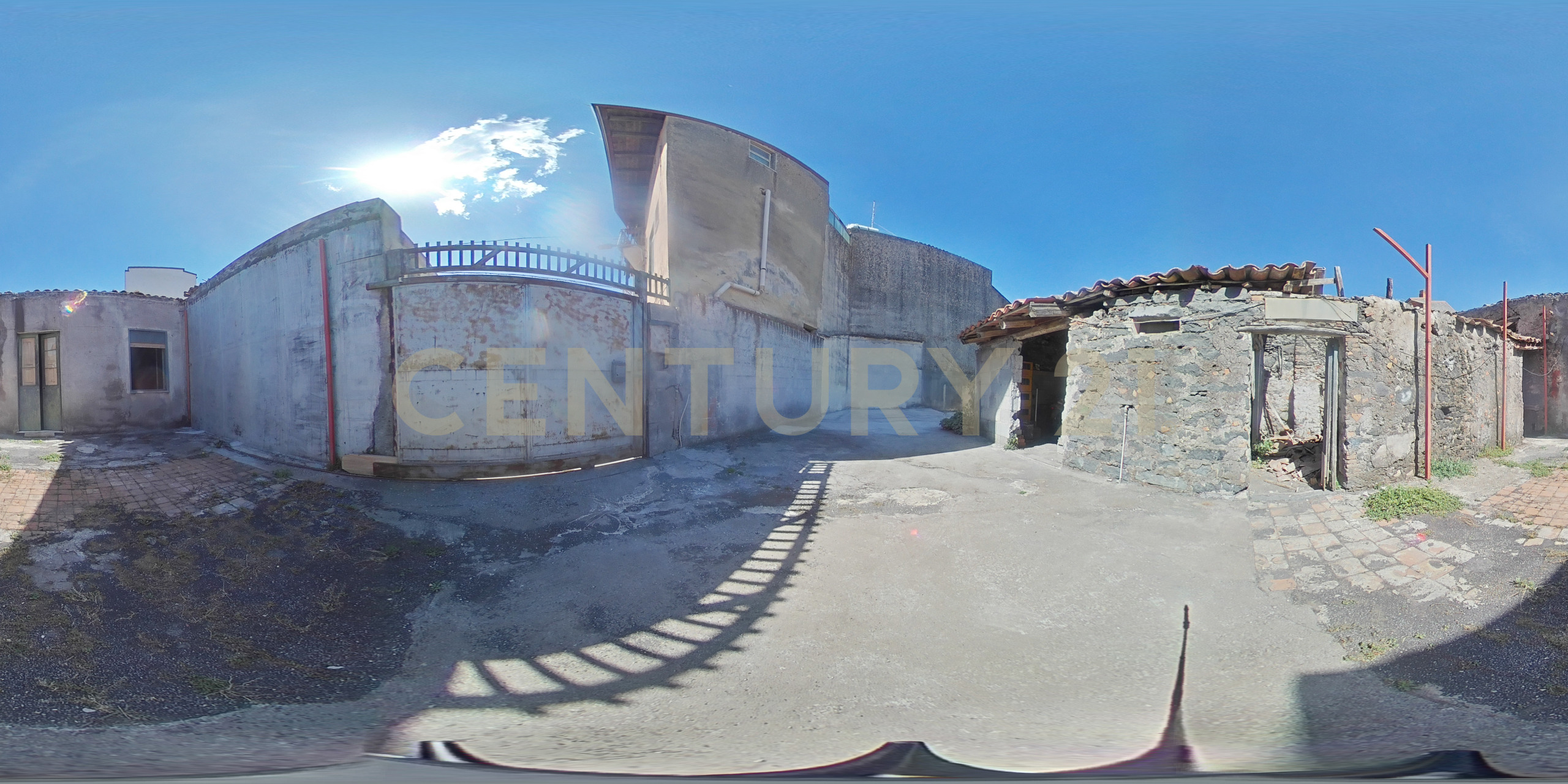 Casa indipendente con terrazzo in via san martino 10, Camporotondo Etneo