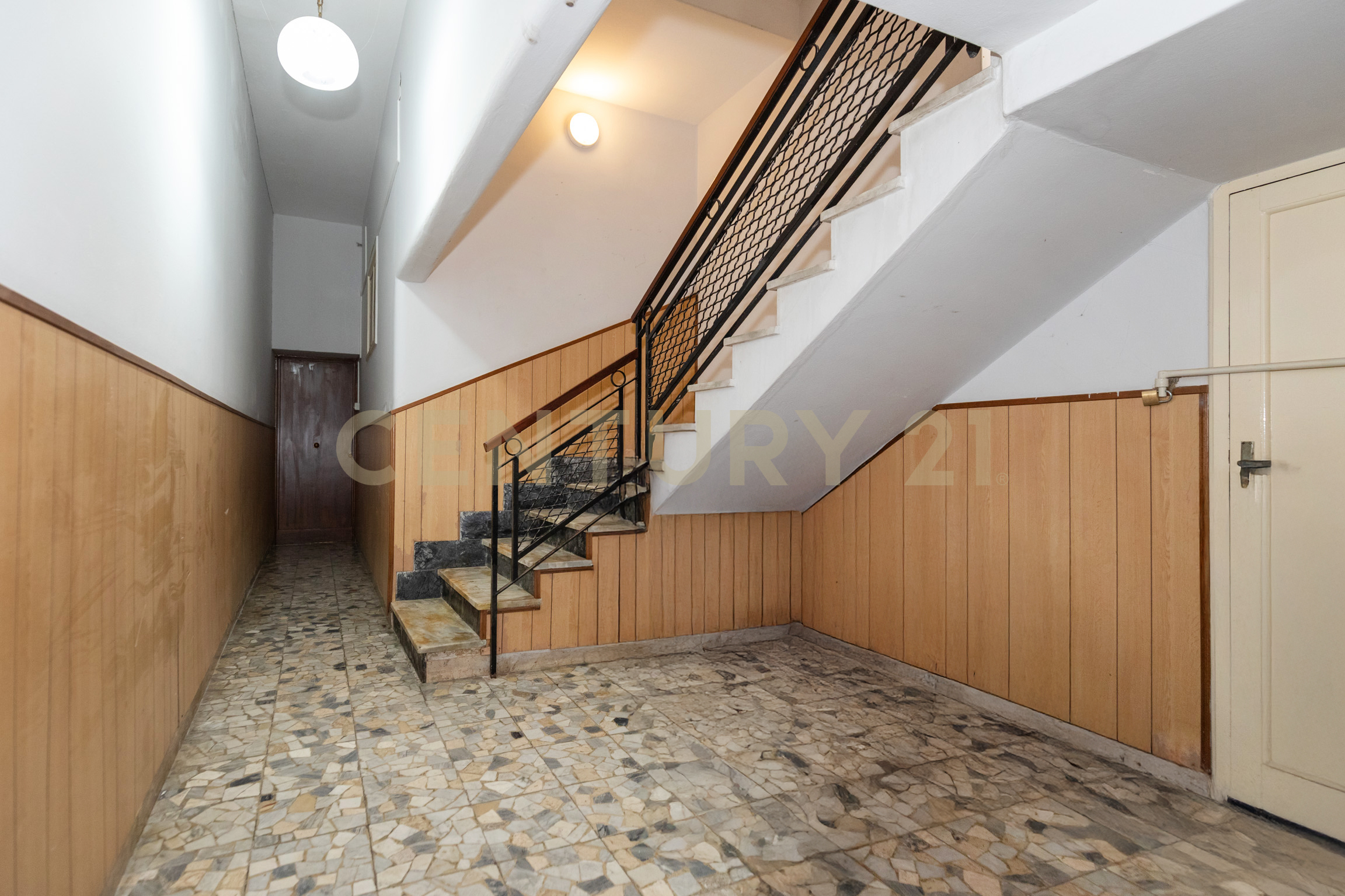 Appartamento con terrazzo in via epicarmo 196, Augusta