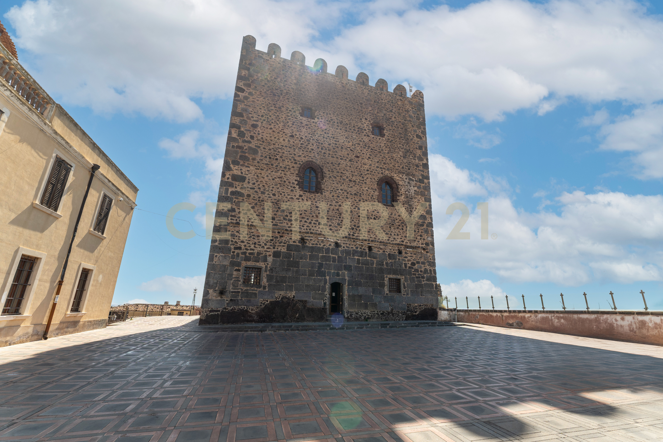Rustico con terrazzo in via alessandro manzoni 1, Motta Sant'Anastasia