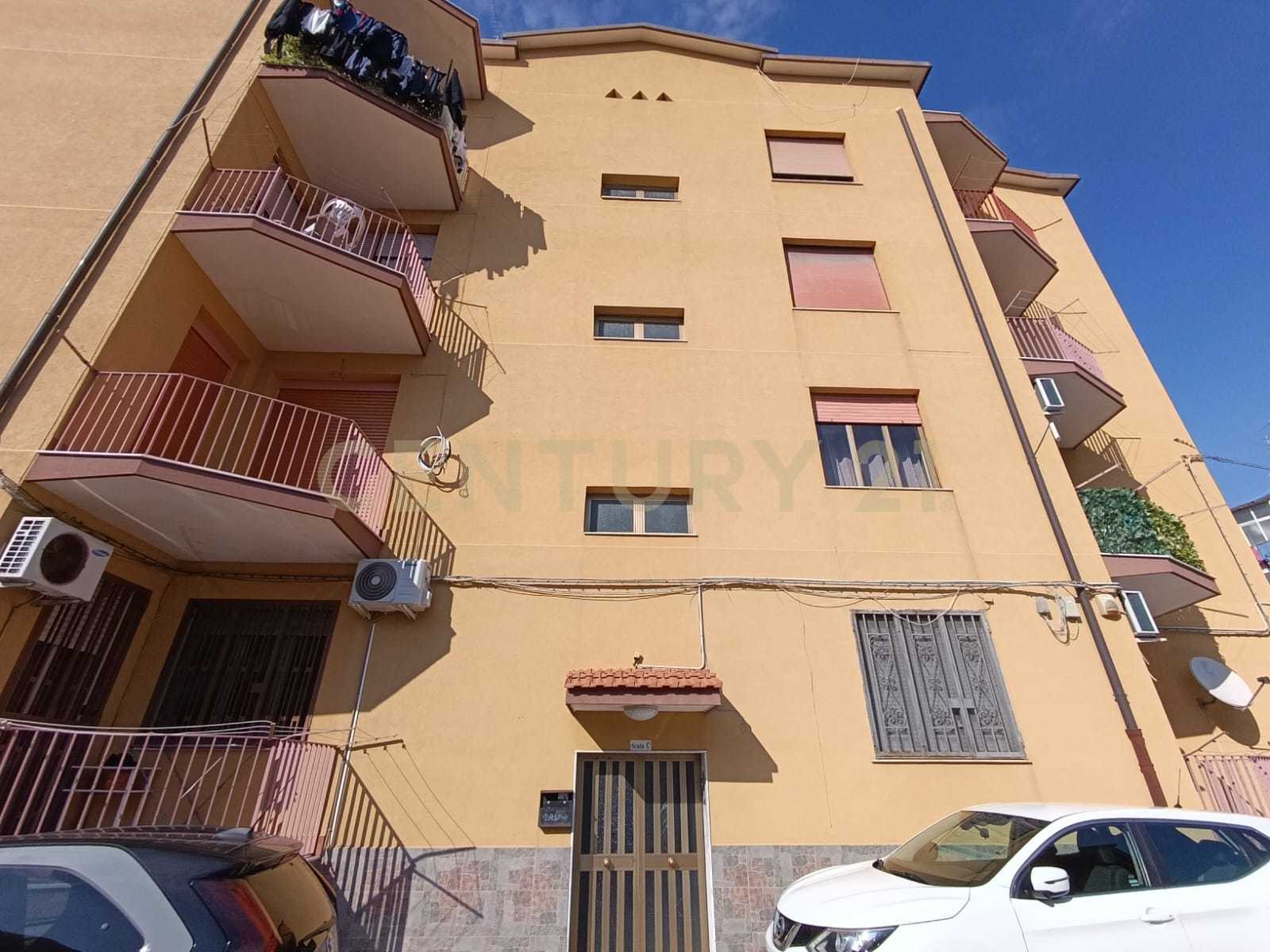 Quadrilocale con terrazzo in via antonio pacinotti 110, Catania