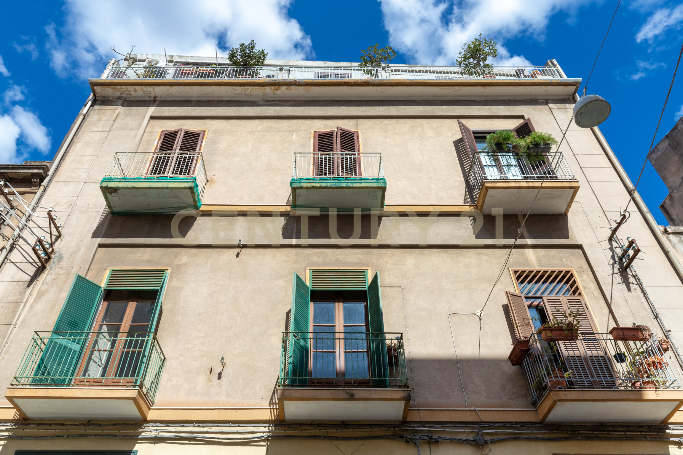 Appartamento con giardino in via benedetto guzzardi 12, Catania