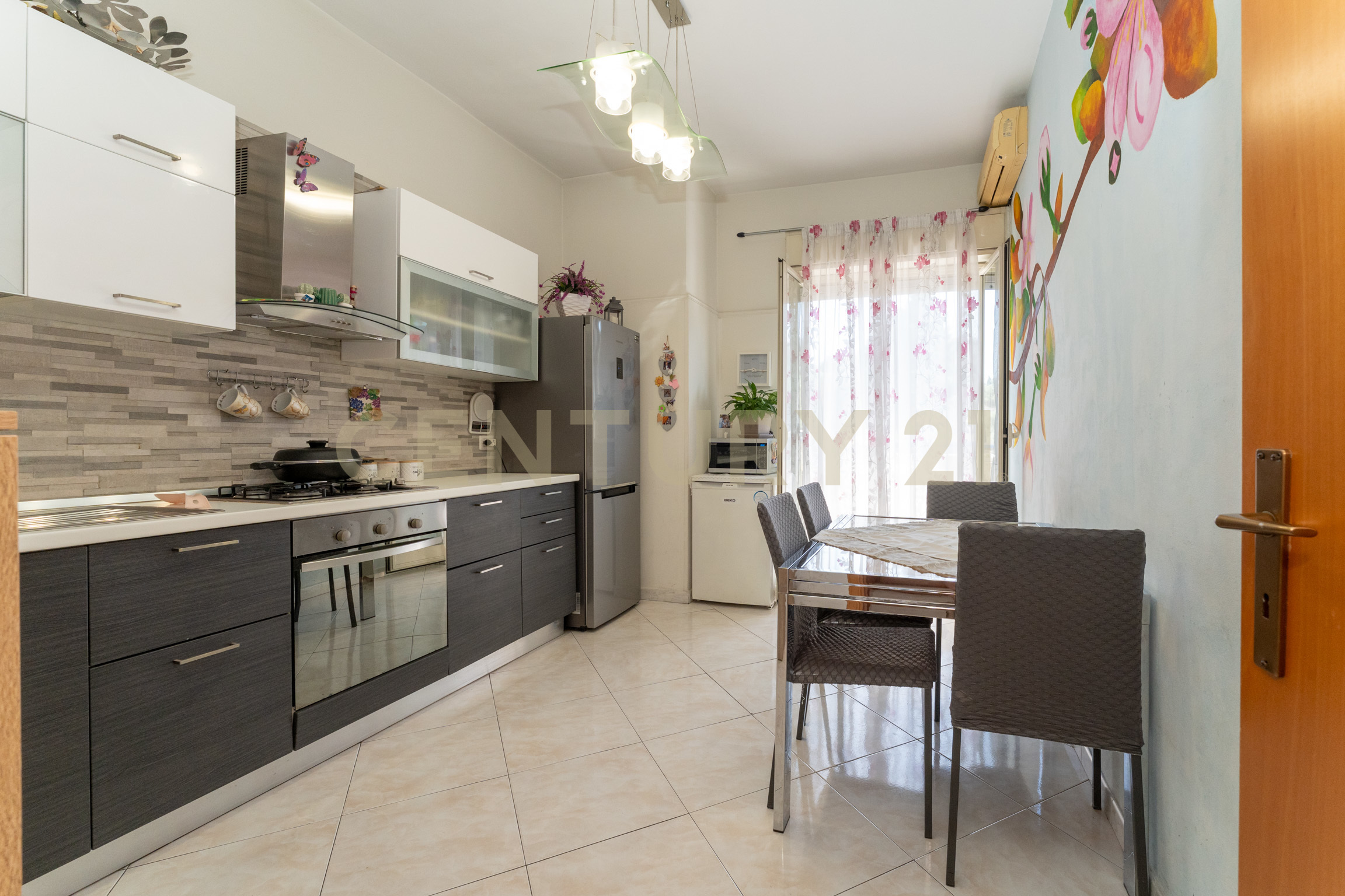 Appartamento con giardino in via rosolino pilo 1, Motta Sant'Anastasia