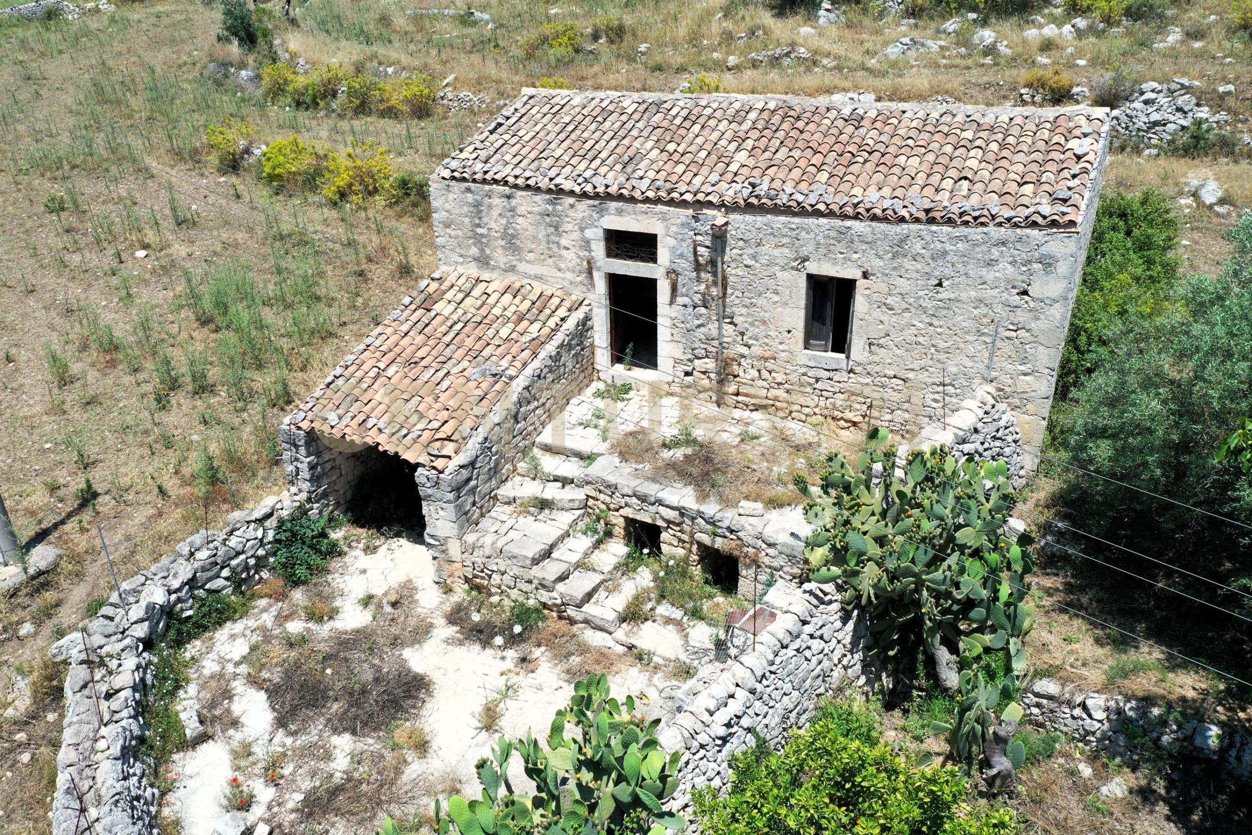 Rustico con giardino in strada provinciale 104, Modica