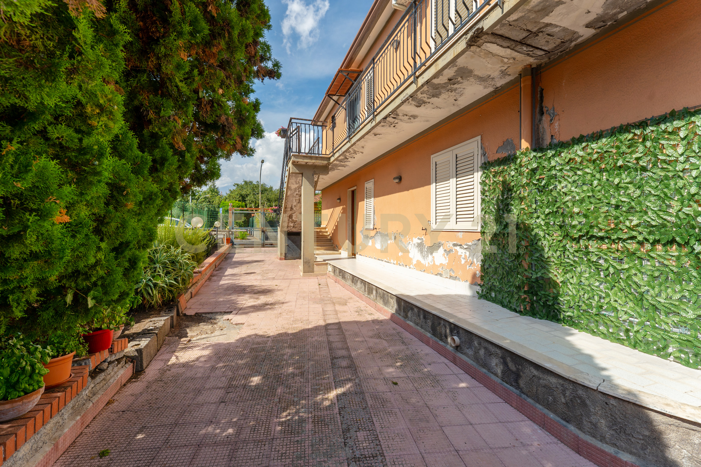 Quadrilocale con giardino in via vincenzo bellini 37, Tremestieri Etneo