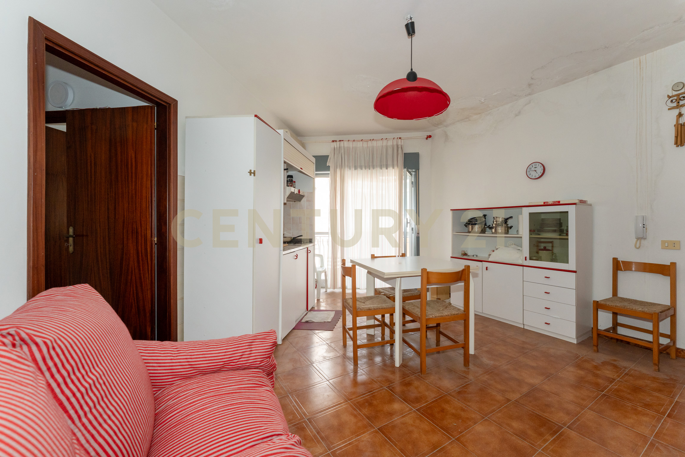 Bilocale con terrazzo in via regina del cielo 125, Fiumefreddo di Sicilia