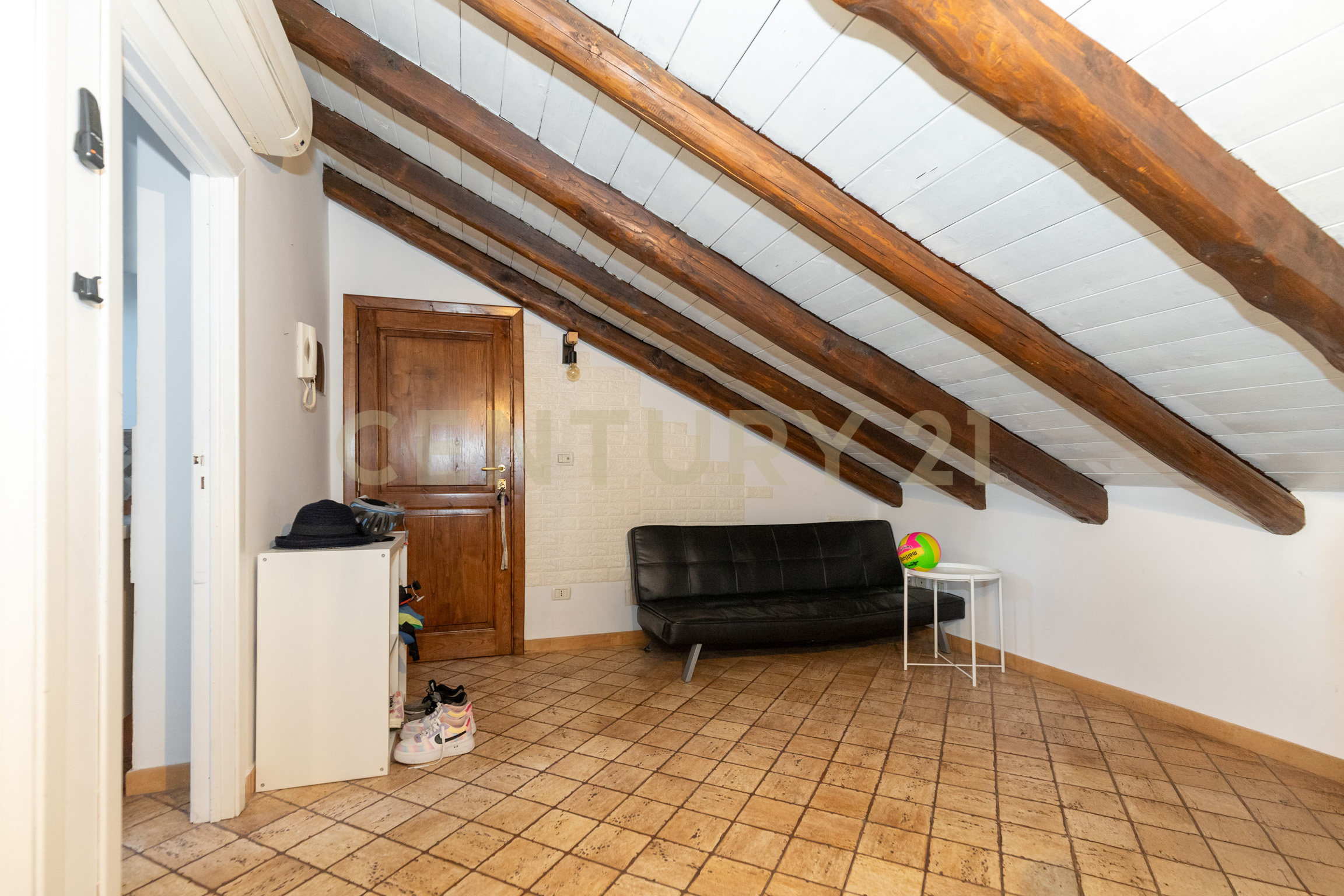 Mansarda in affitto in cortile gallinaccio 14, Catania