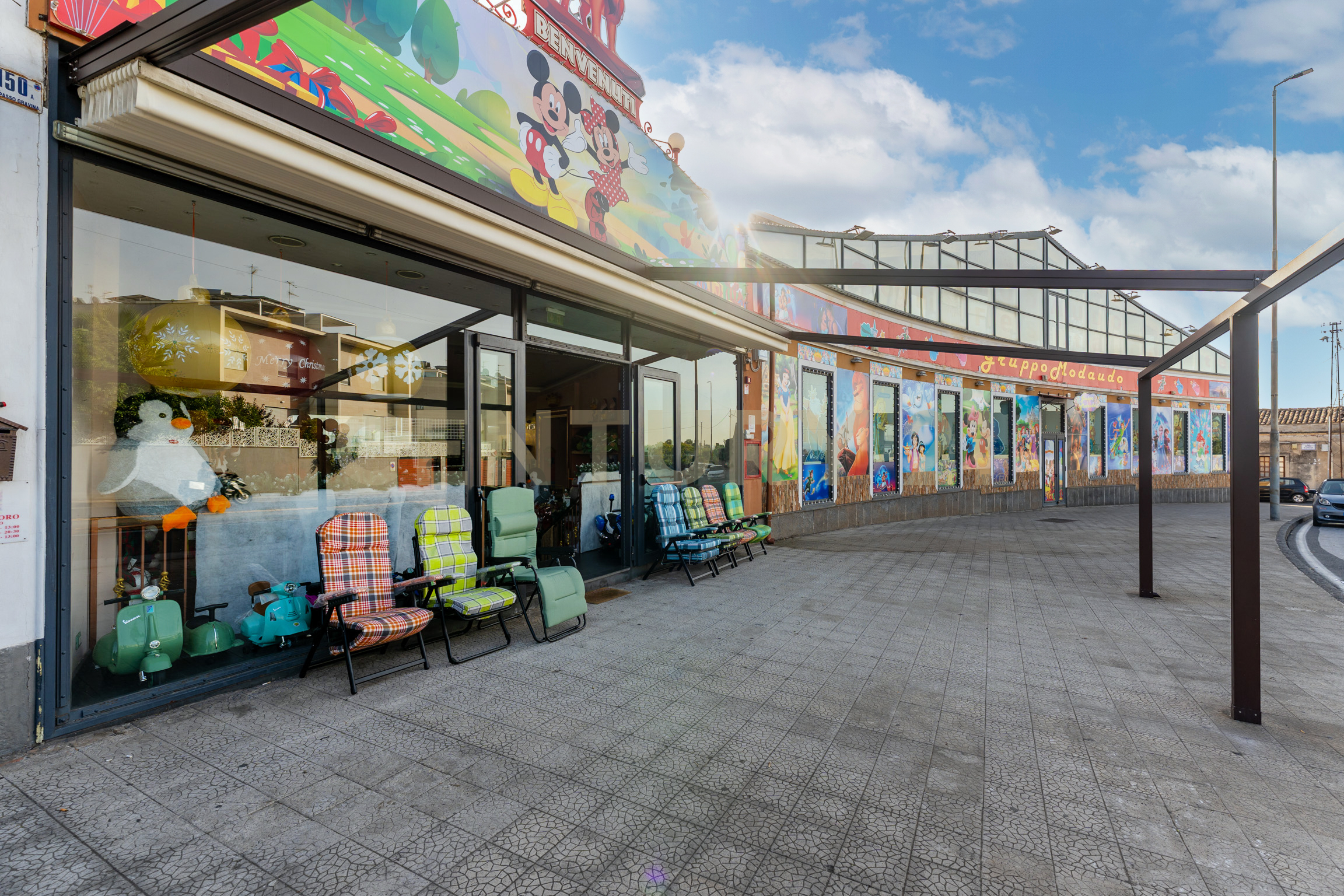 Locale commerciale in vendita in via attanasio natale 42, Catania