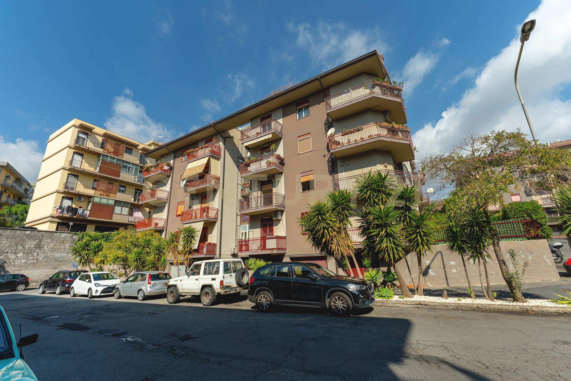 Appartamento con terrazzo in via sgroppillo 21, San Gregorio di Catania