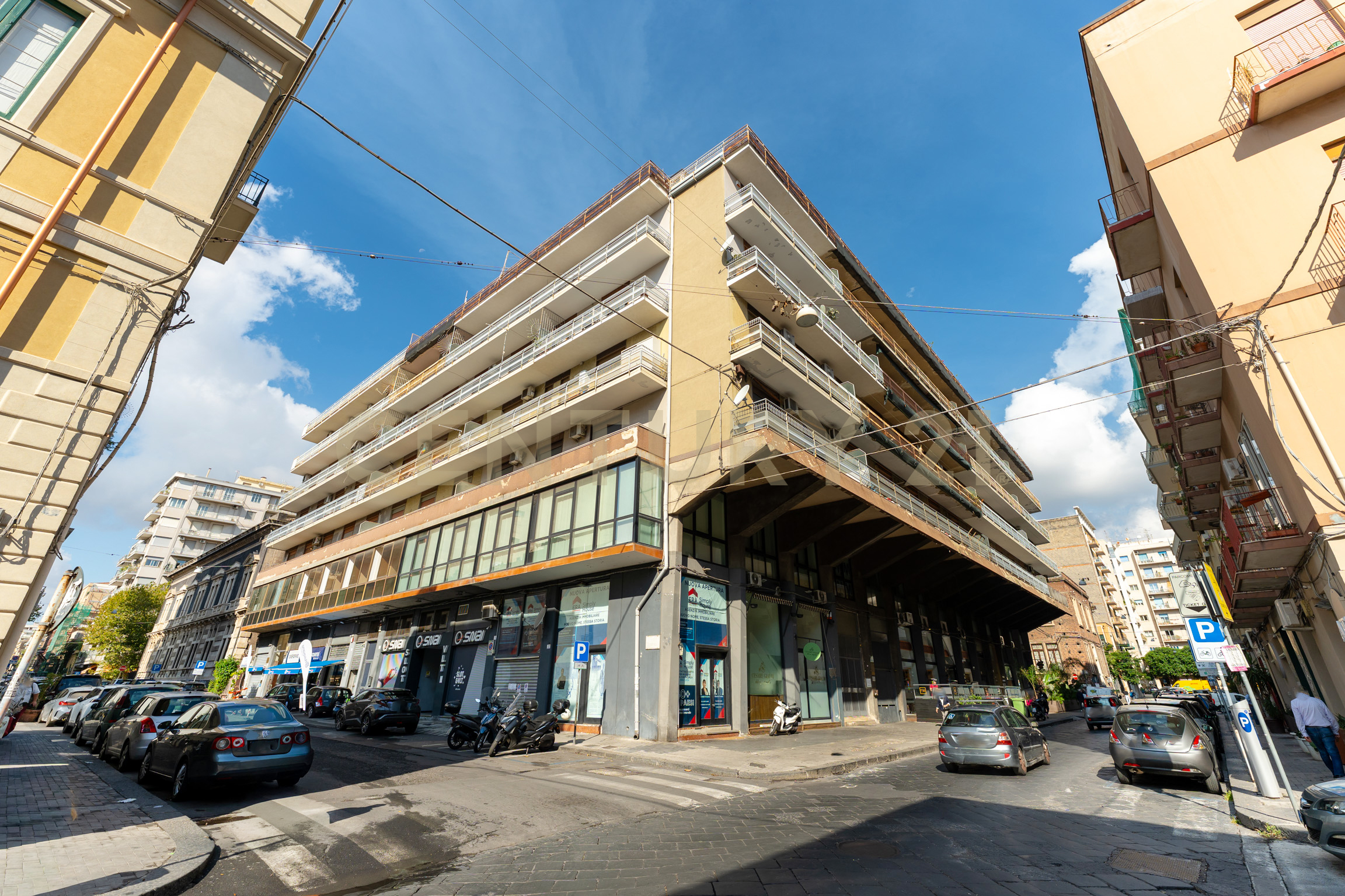 Attico con terrazzo in via firenze 6, Catania