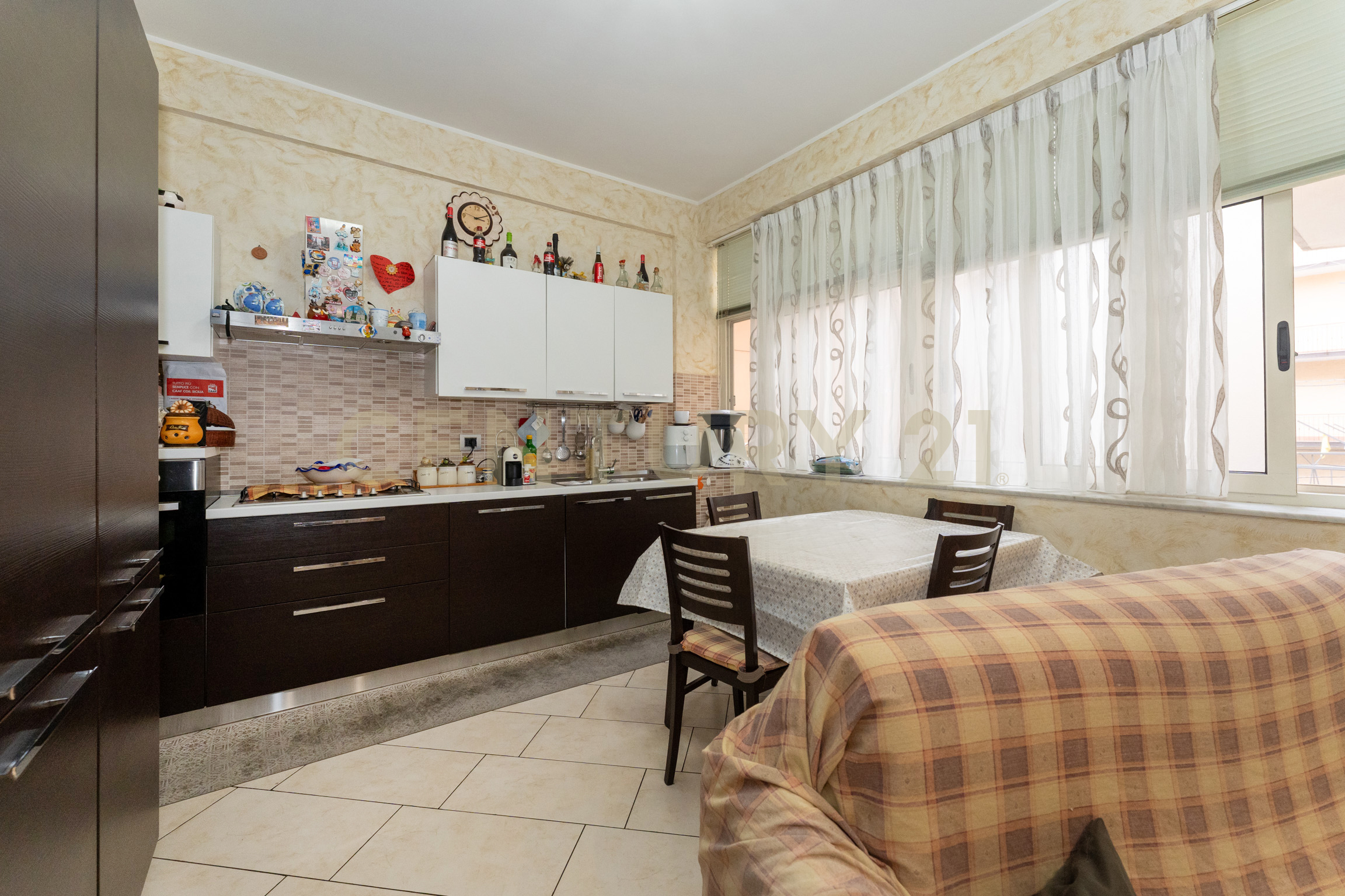 Quadrilocale ristrutturato in via degli agrumi 139, Catania