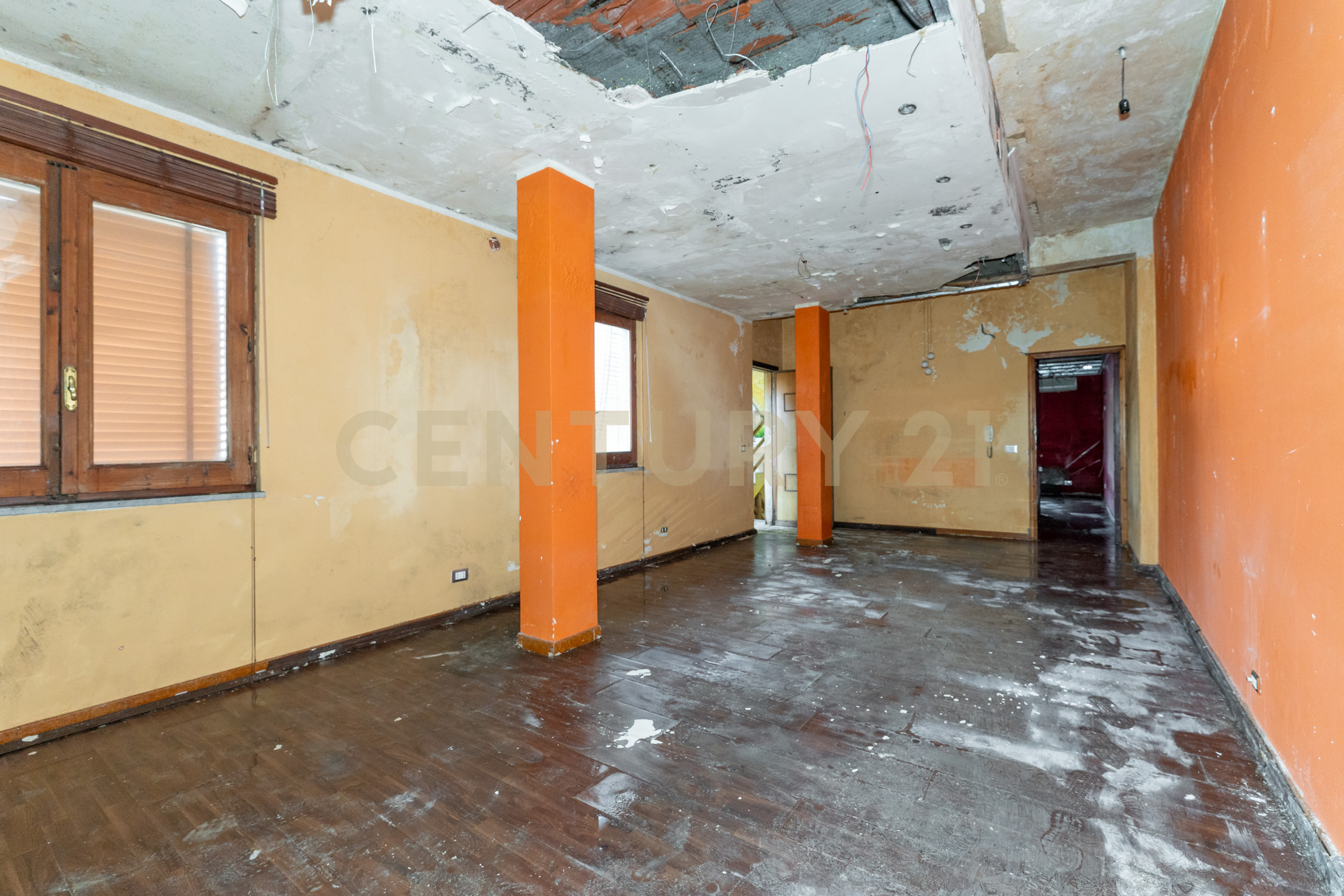 Quadrilocale da ristrutturare in via guglielmo marconi 26, Zafferana Etnea