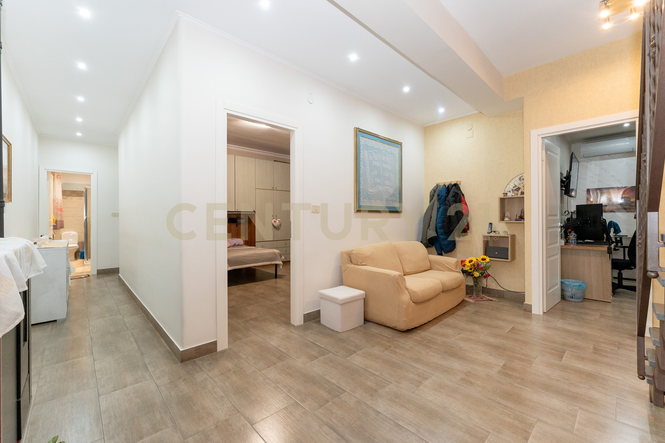 Attico con terrazzo in via macello 13/a, Catania