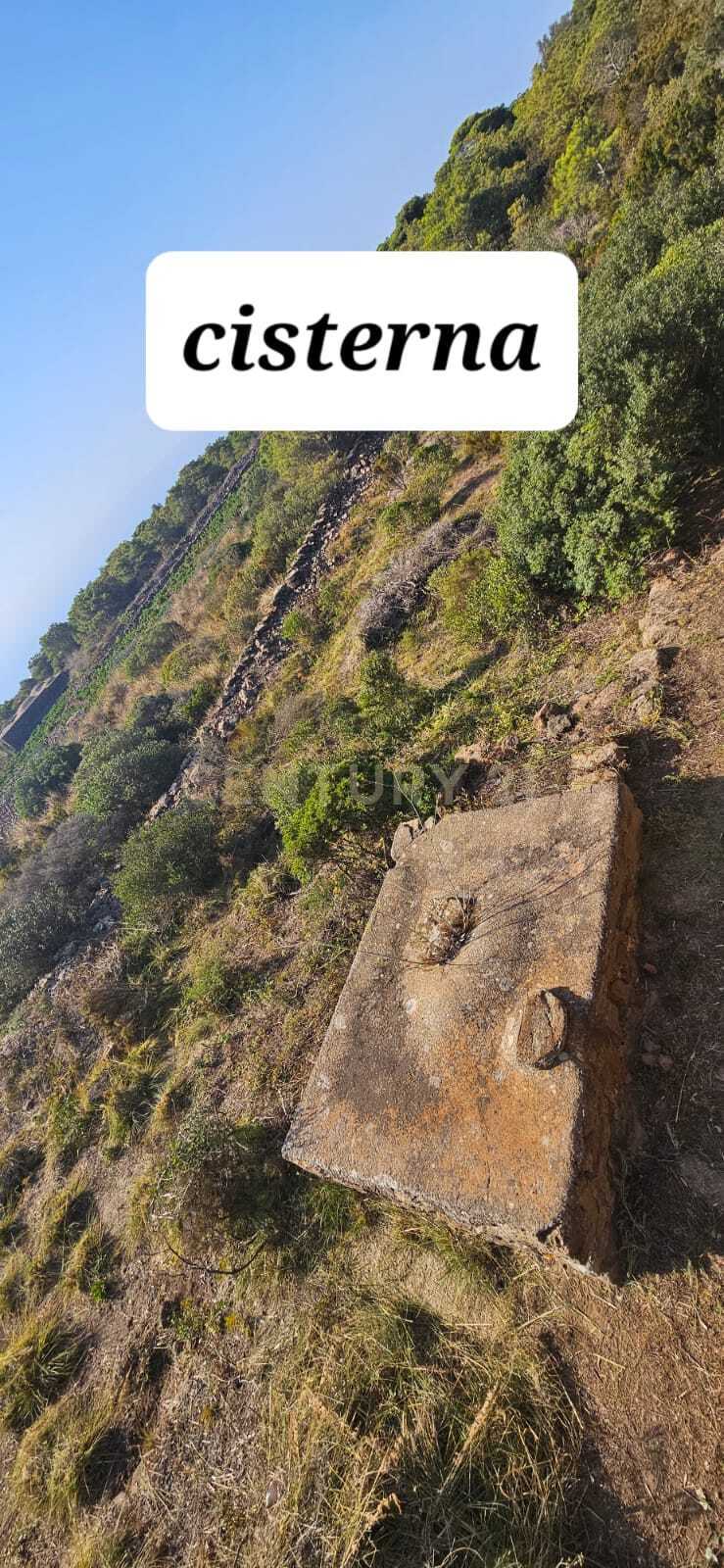 Casa indipendente con giardino in vicolo del tufo 12, Pantelleria