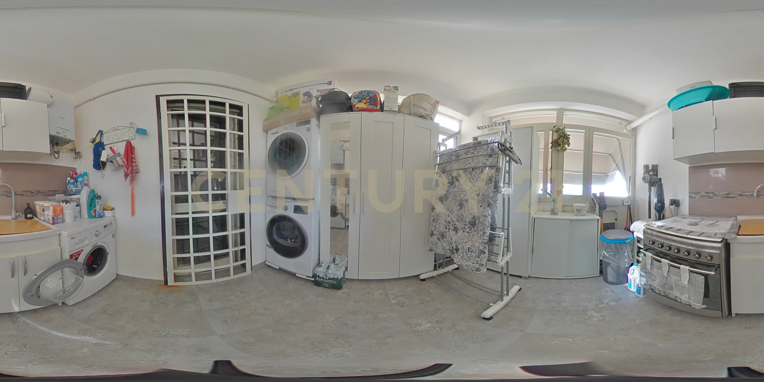 Casa indipendente con giardino in via a. di sangiuliano 42, Sant'Agata Li Battiati