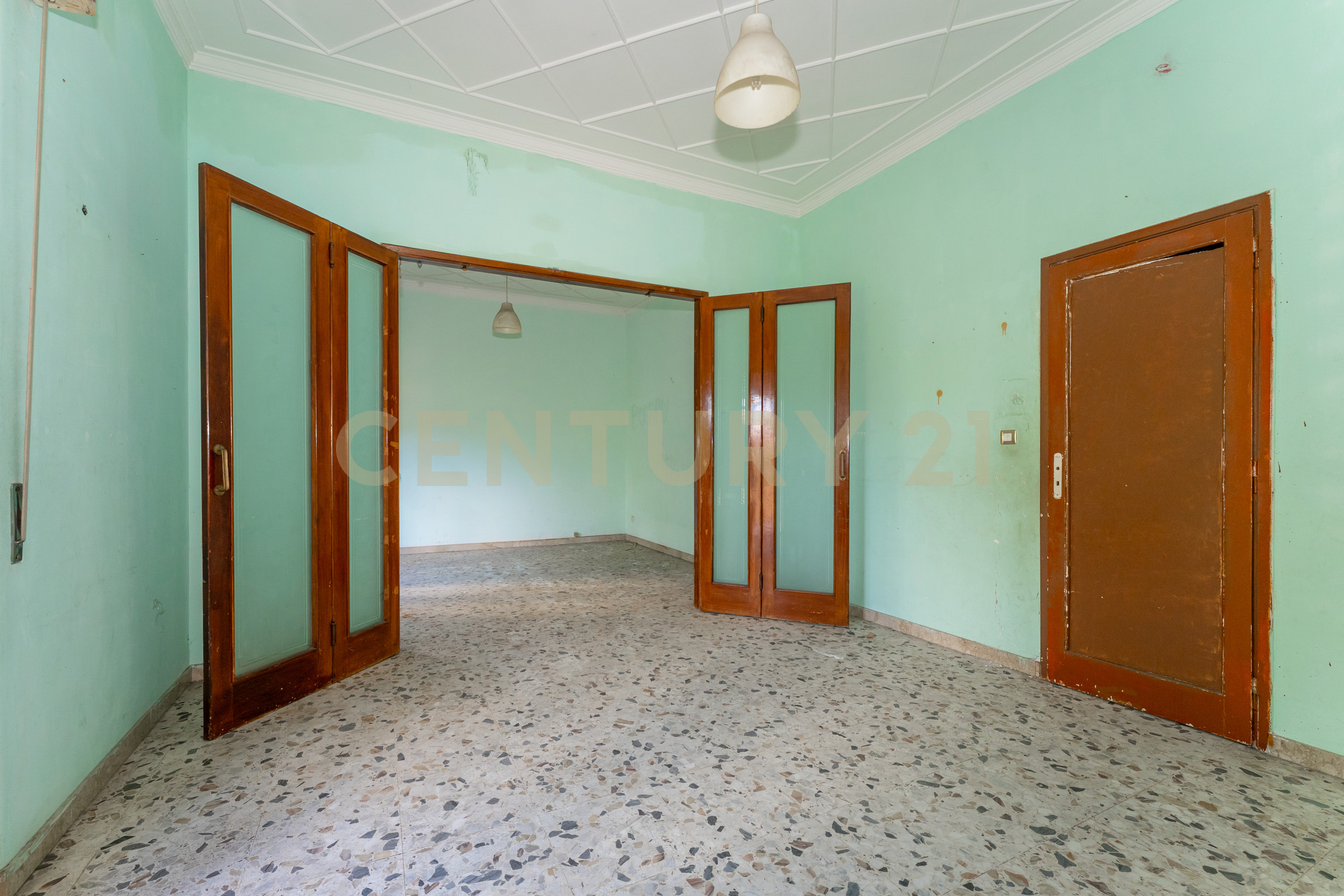 Appartamento da ristrutturare in via sant angelo fulci 44, Catania