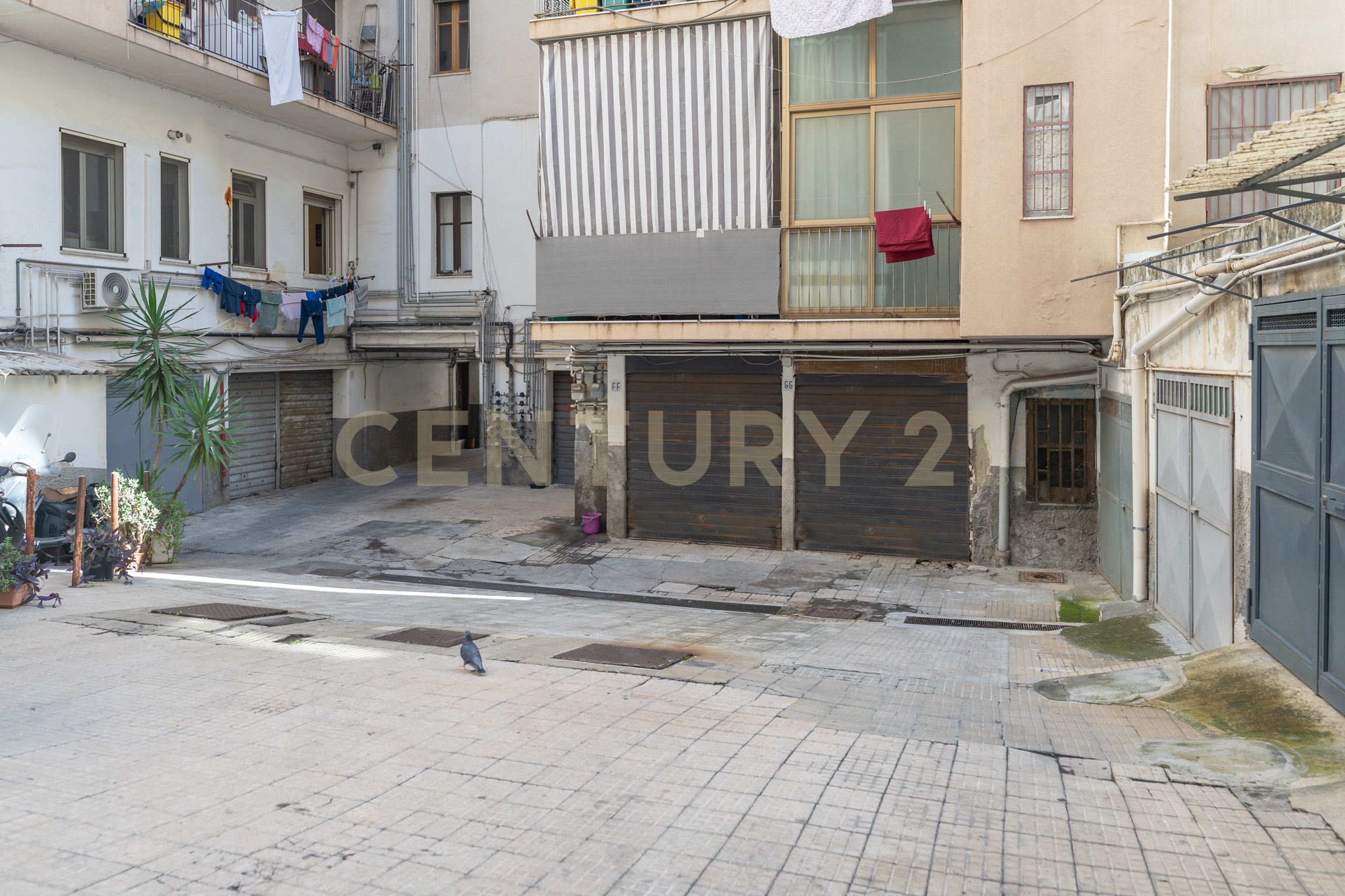 Appartamento da ristrutturare in via sant angelo fulci 44, Catania