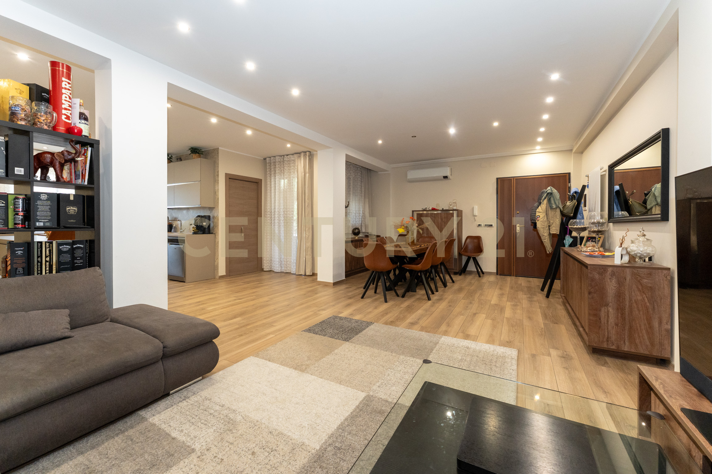 Appartamento con terrazzo in via lo jacono francesco 53, Sant'Agata Li Battiati
