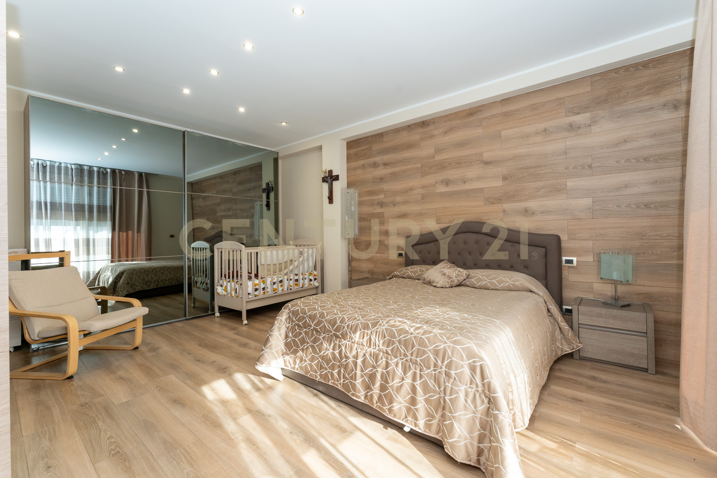 Appartamento con terrazzo in via lo jacono francesco 53, Sant'Agata Li Battiati