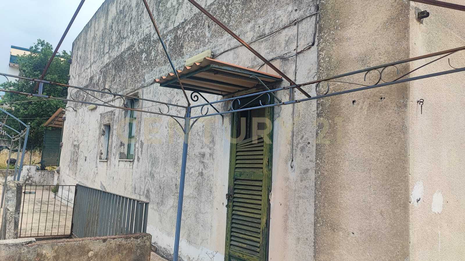 Casa indipendente con giardino in via angelo musco, San Giovanni la Punta