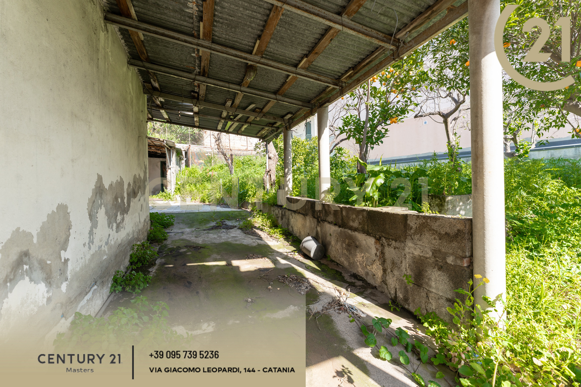 Casa indipendente con giardino in via crocifisso 42, Aci Castello