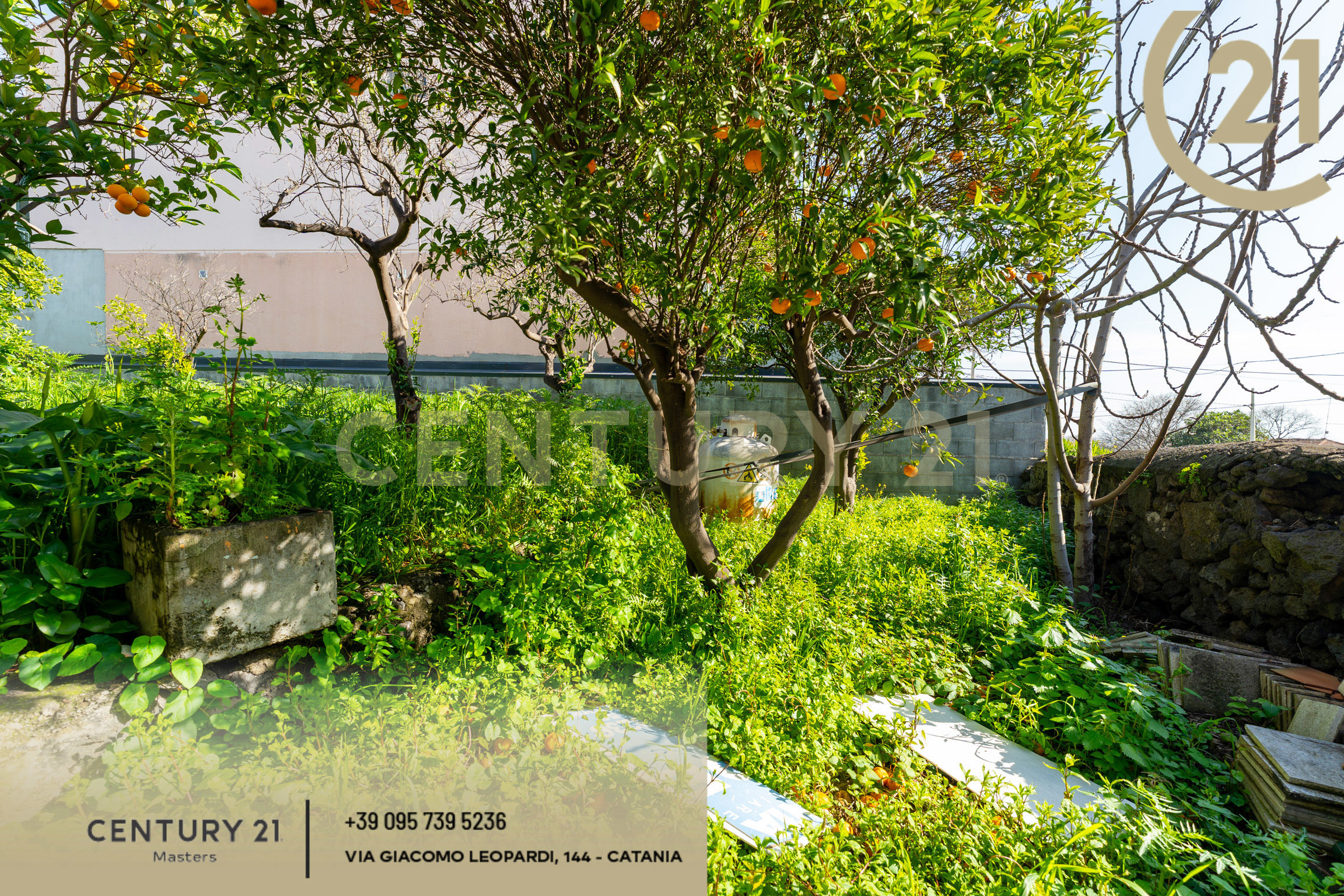 Casa indipendente con giardino in via crocifisso 42, Aci Castello