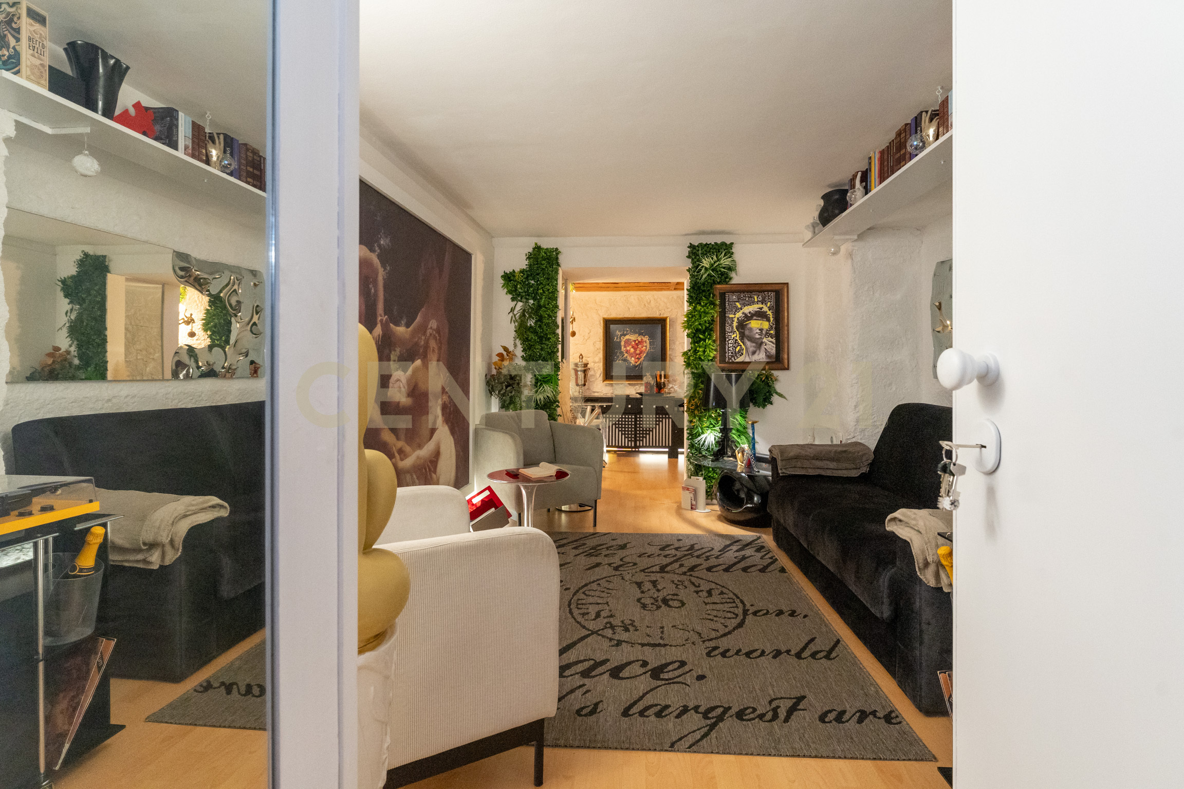 Locale commerciale in vendita in via vittorio emanuele orlando 125, Catania