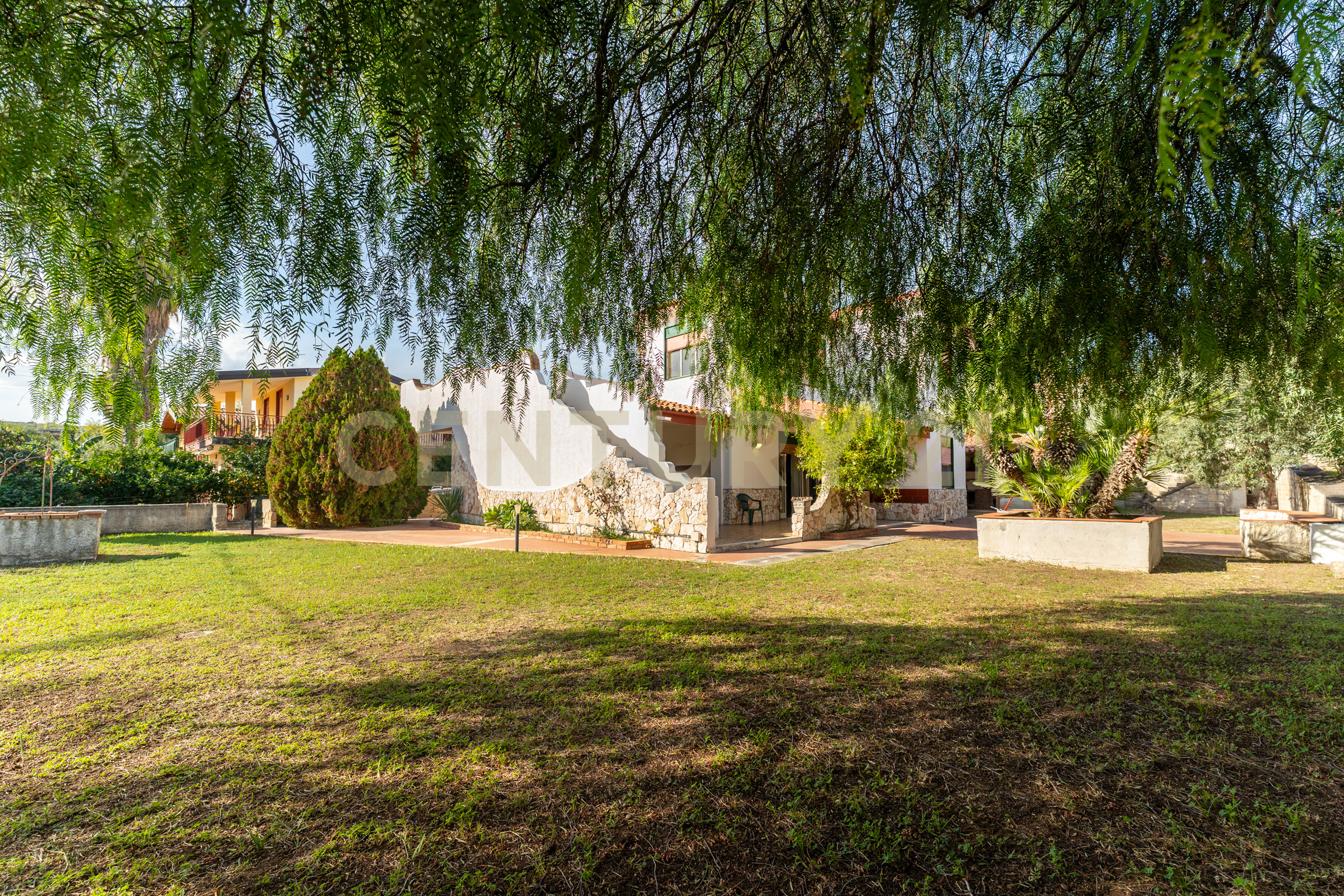 Casa indipendente con giardino in via del glicine, Augusta