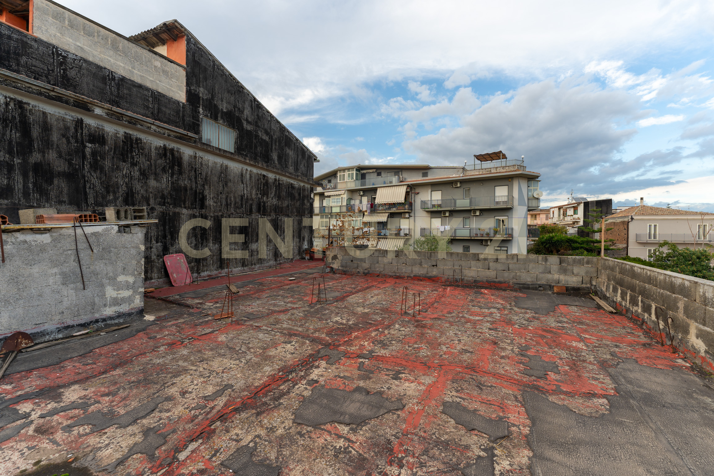 Casa indipendente con giardino in via brigadiere salvatore di stefano 8, Catania